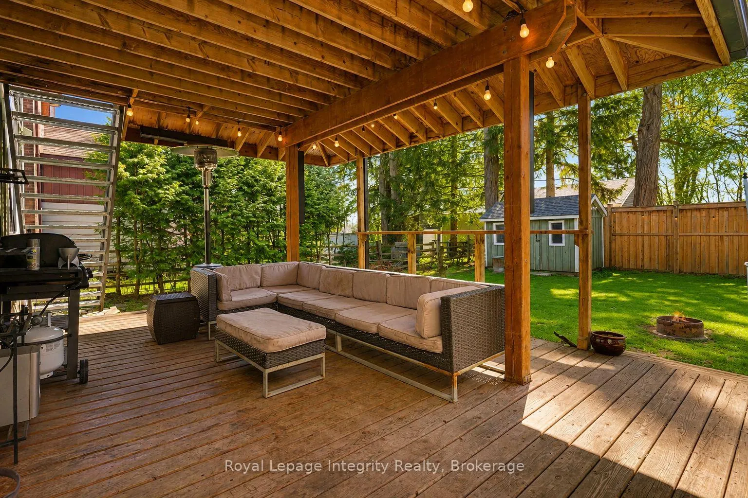 Photo 39 of 976 6th Avenue E, Owen Sound — HOMEH