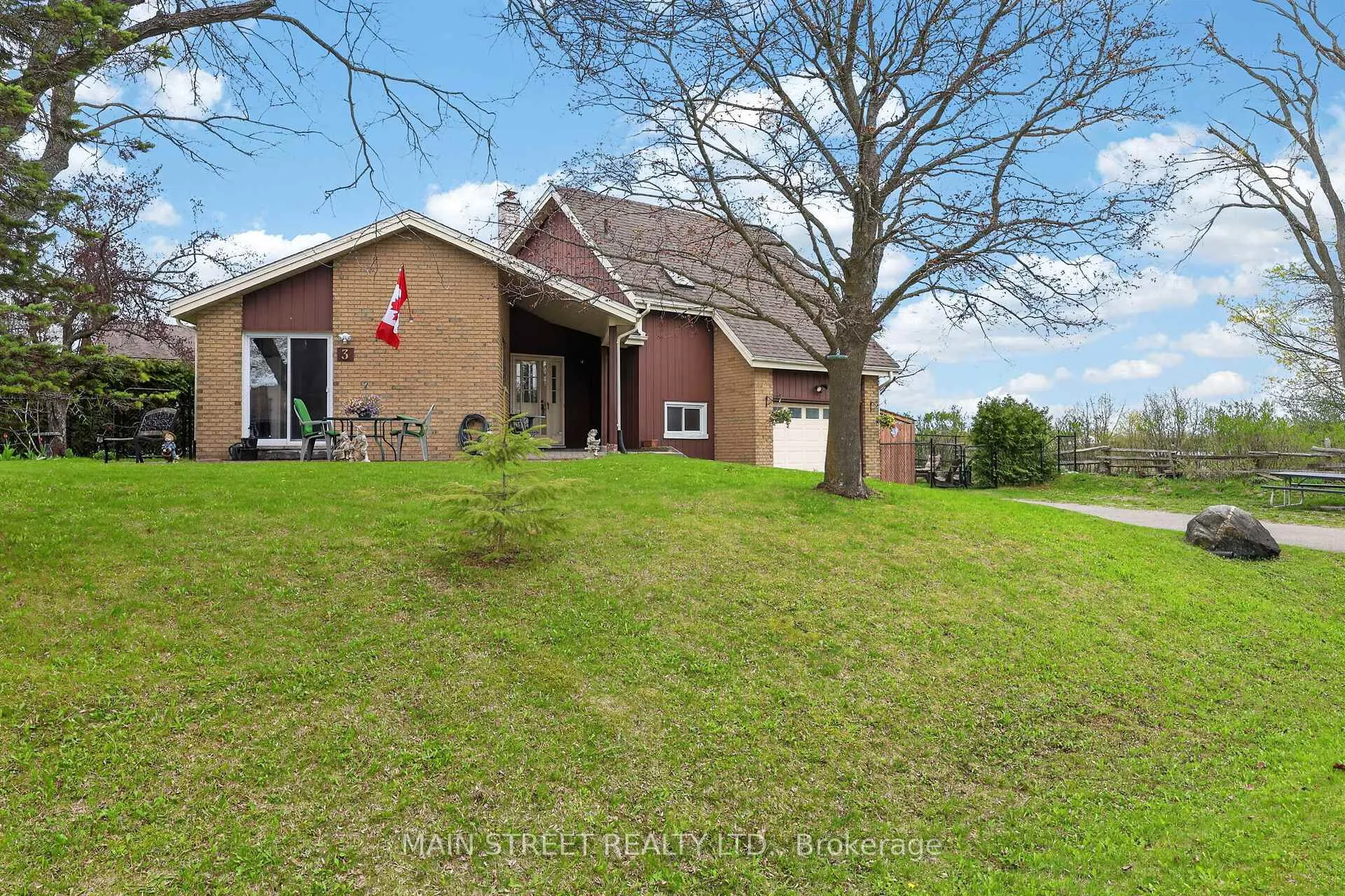 Photo 3 of 3 Meadowlands Drive, Brock, Cannington — HOMEH