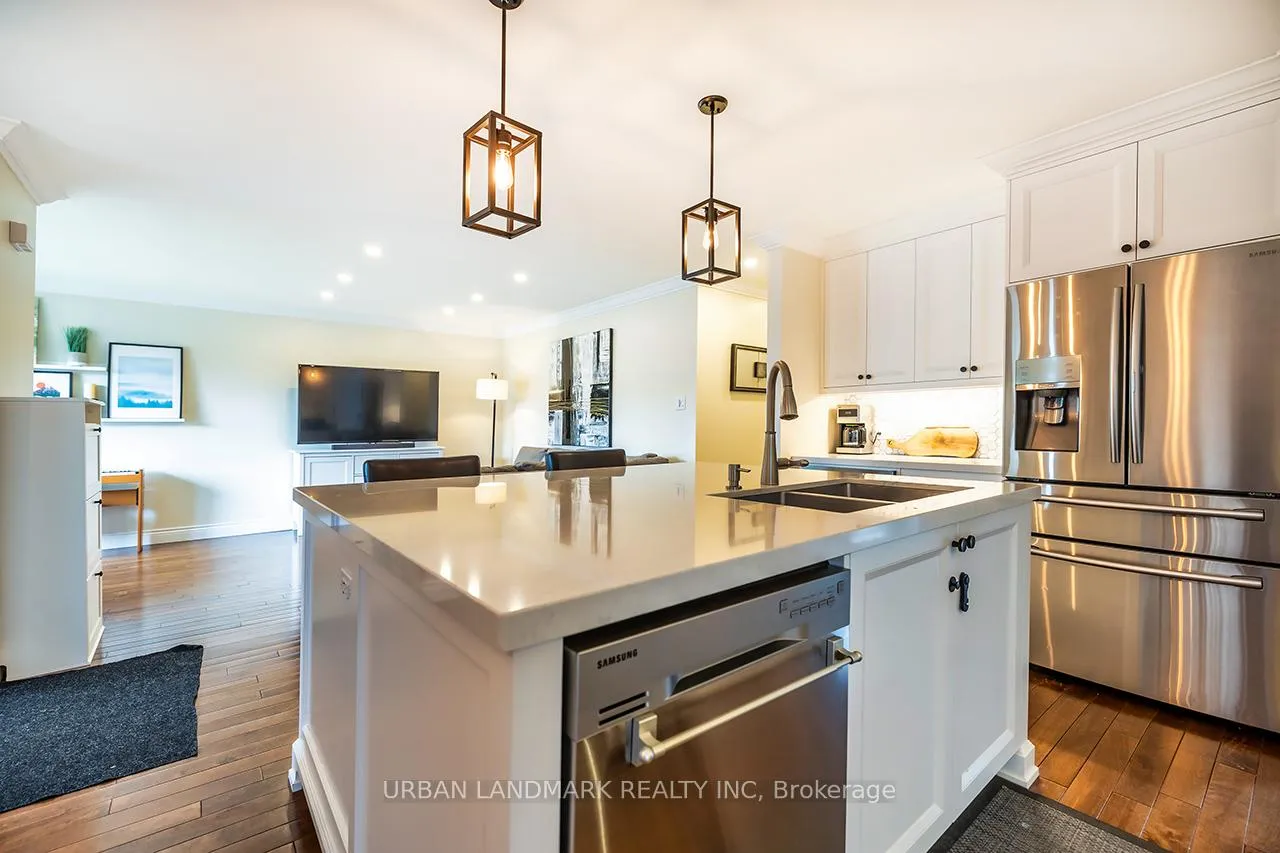 Photo 5 of 140 Riveredge Drive, Georgina, Keswick North — HOMEH