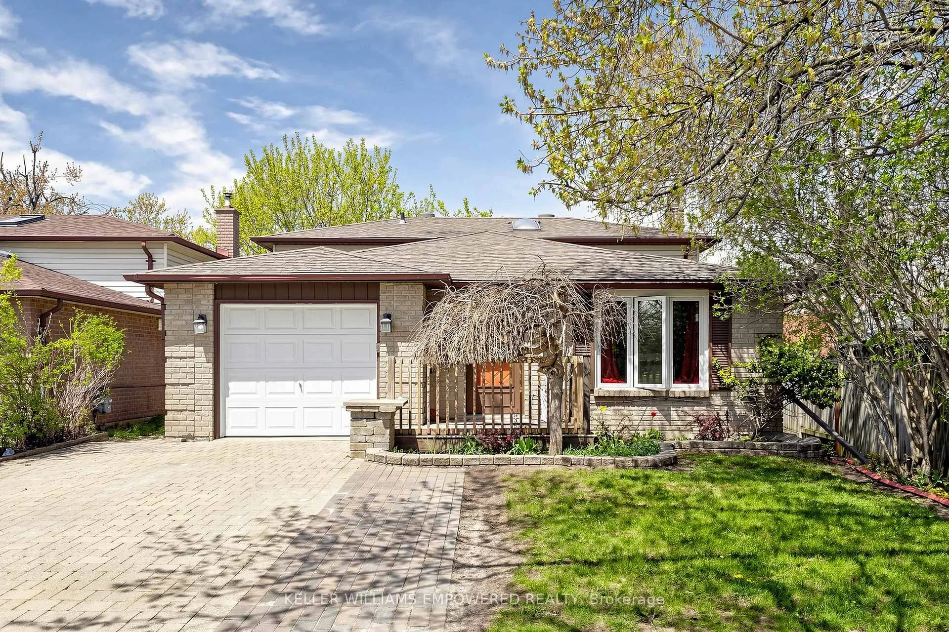 Photo 1 of 40 Doris Drive, Barrie, Allandale Heights — HOMEH