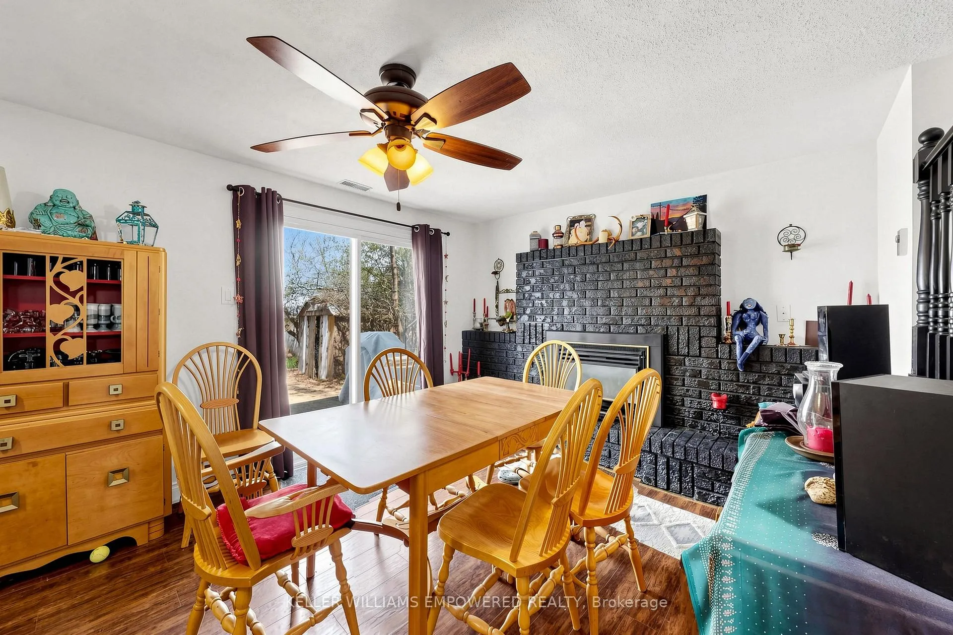 Photo 13 of 40 Doris Drive, Barrie, Allandale Heights — HOMEH