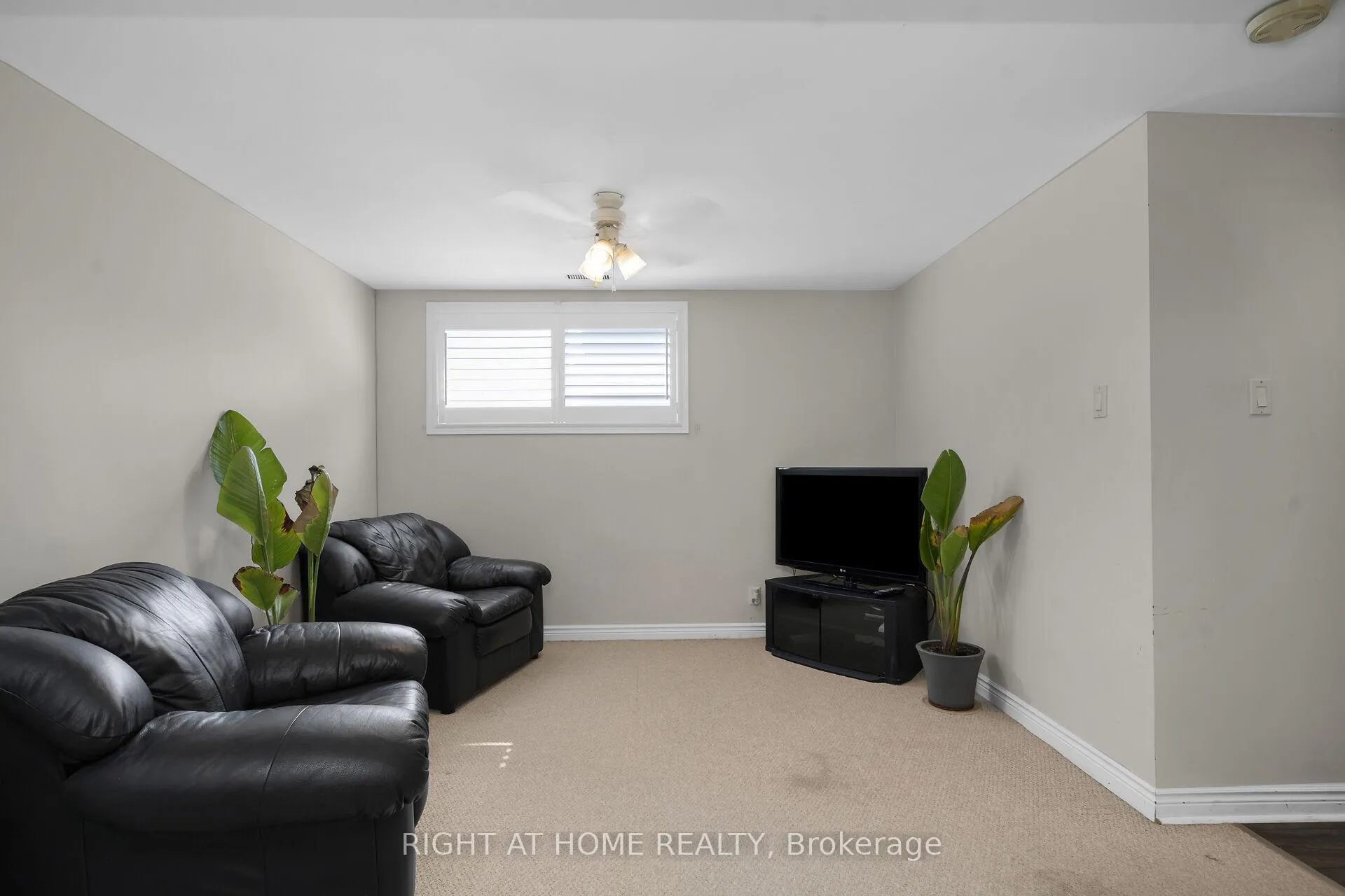 Photo 26 of 760 Willow Avenue, Milton, Dorset Park — HOMEH