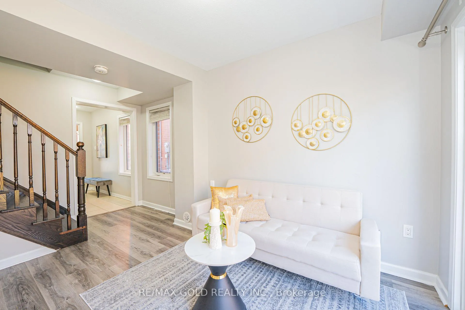 Photo 7 of 45 Ariel Road, Brampton, Northwest Brampton — HOMEH