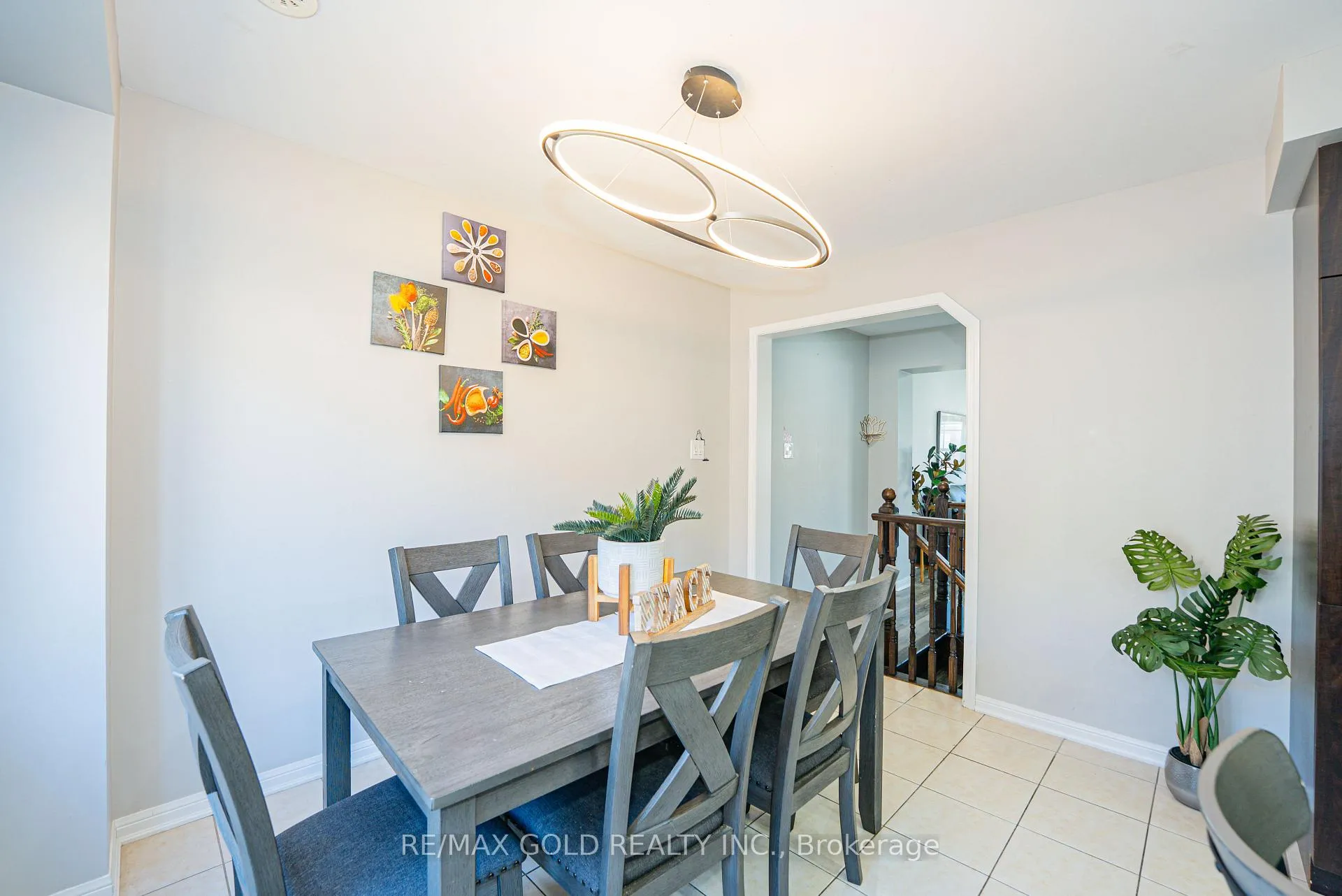 Photo 17 of 45 Ariel Road, Brampton, Northwest Brampton — HOMEH