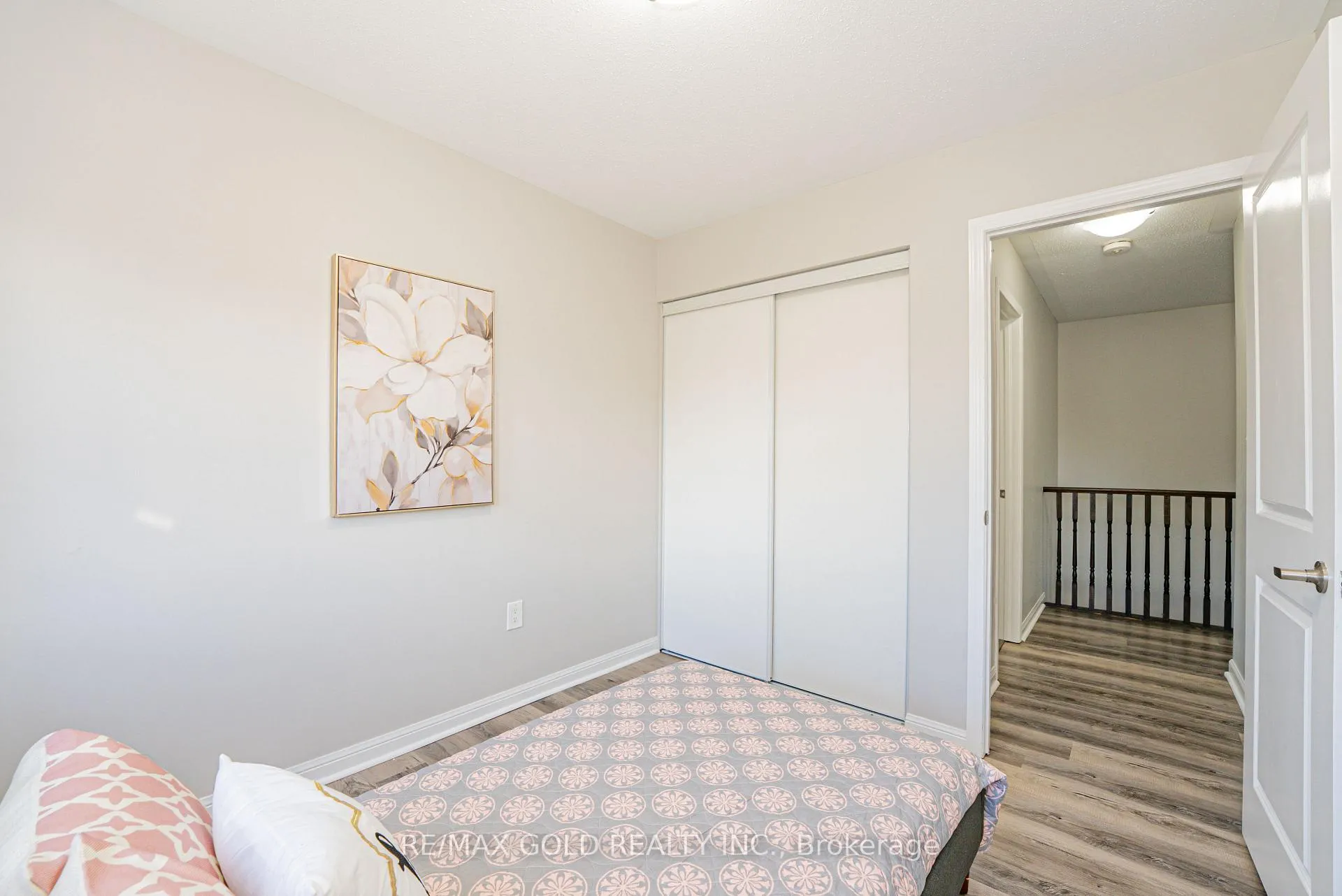 Photo 27 of 45 Ariel Road, Brampton, Northwest Brampton — HOMEH