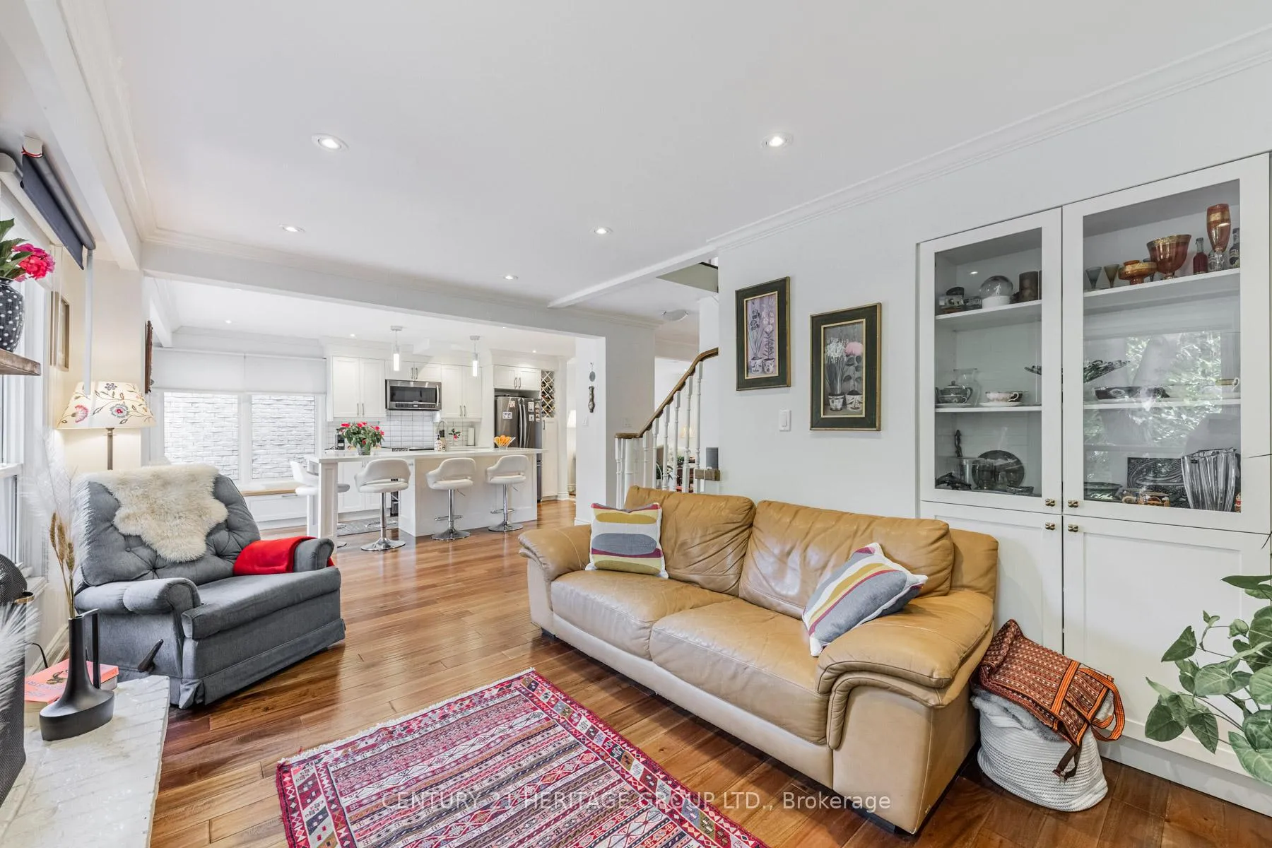 Photo 9 of 36 Hallmark Court, Vaughan, Crestwood-Springfarm-Yorkhill — HOMEH