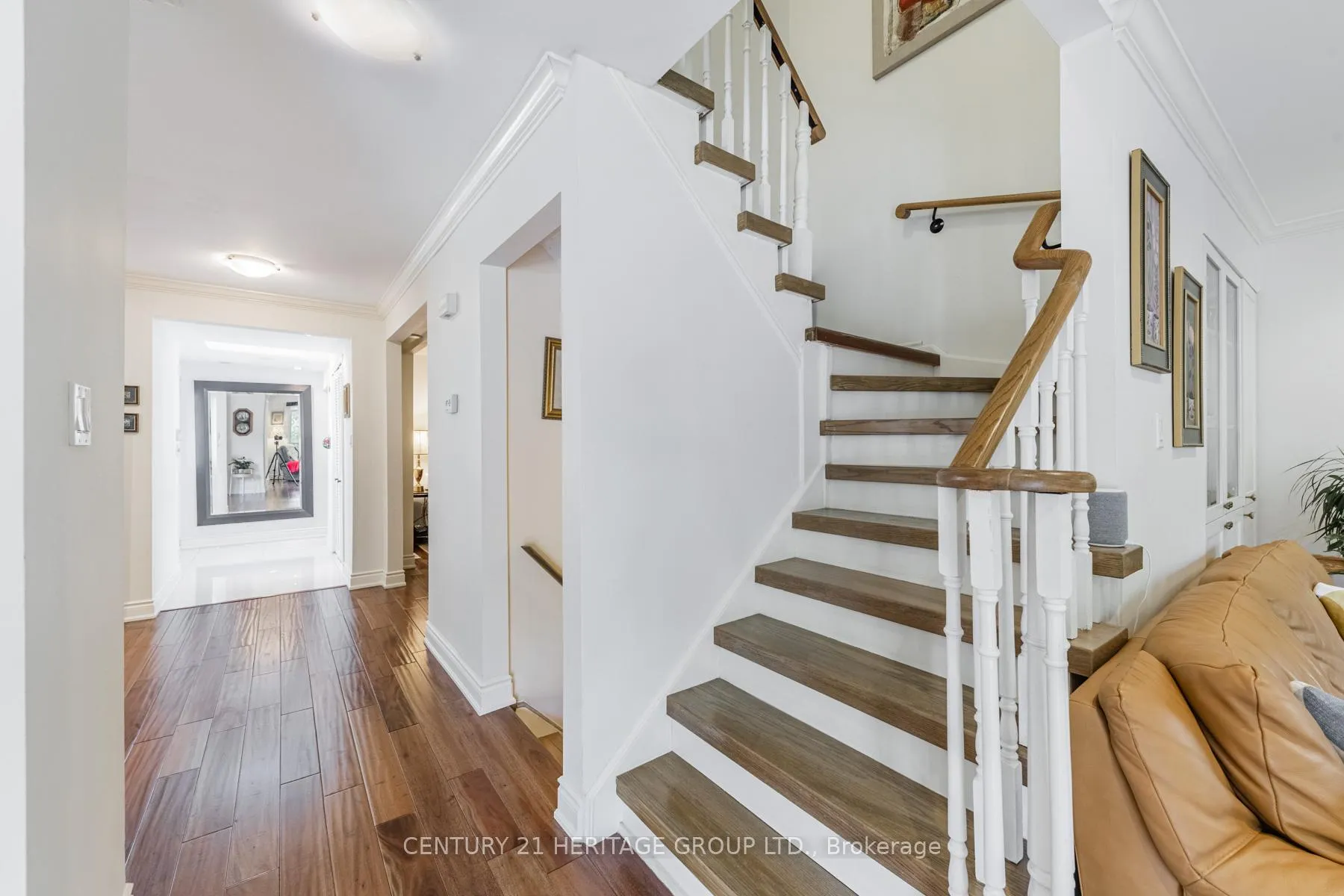 Photo 14 of 36 Hallmark Court, Vaughan, Crestwood-Springfarm-Yorkhill — HOMEH