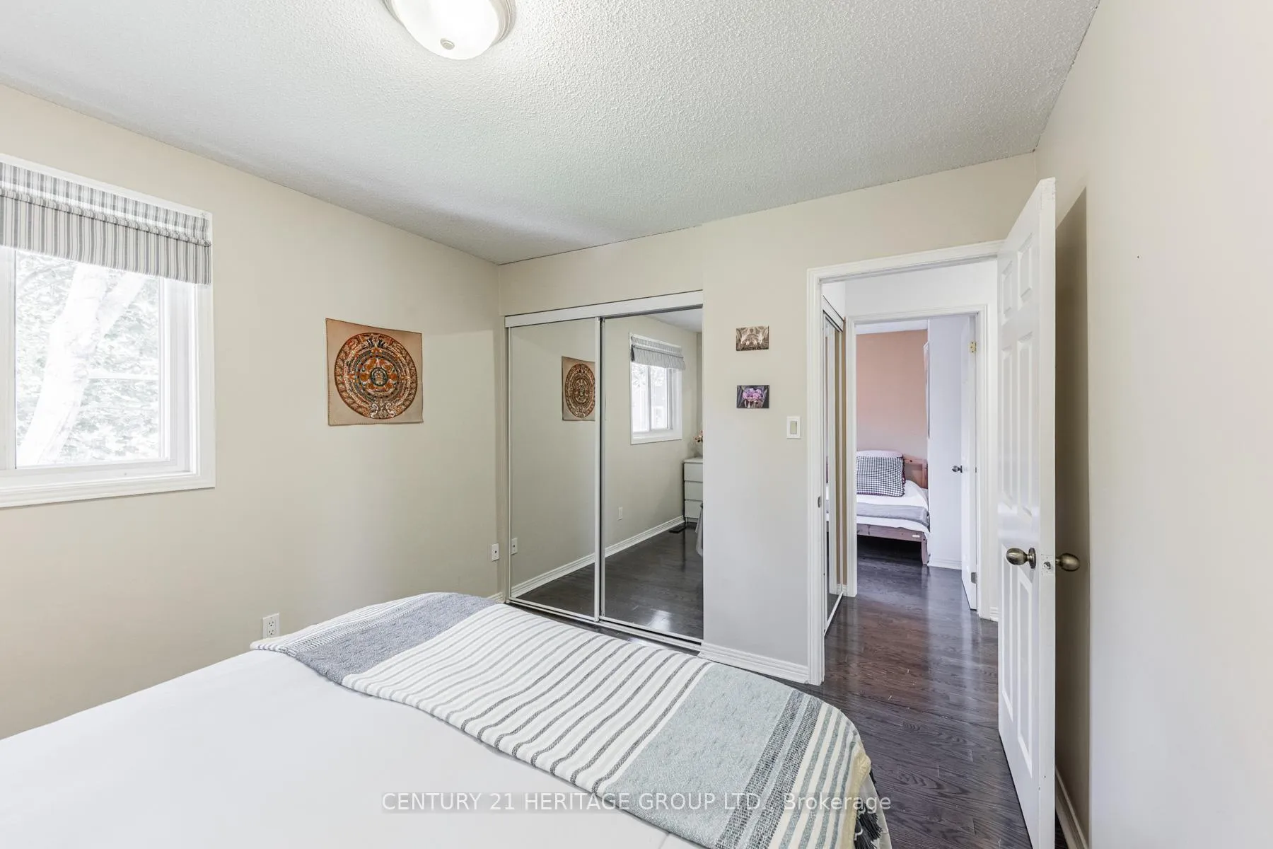 Photo 22 of 36 Hallmark Court, Vaughan, Crestwood-Springfarm-Yorkhill — HOMEH