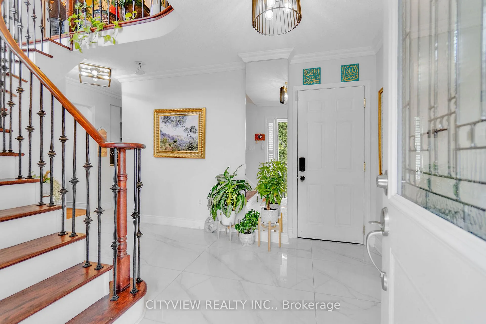 Photo 4 of Unit 67, 6050 Bidwell Trail, Mississauga, East Credit — HOMEH
