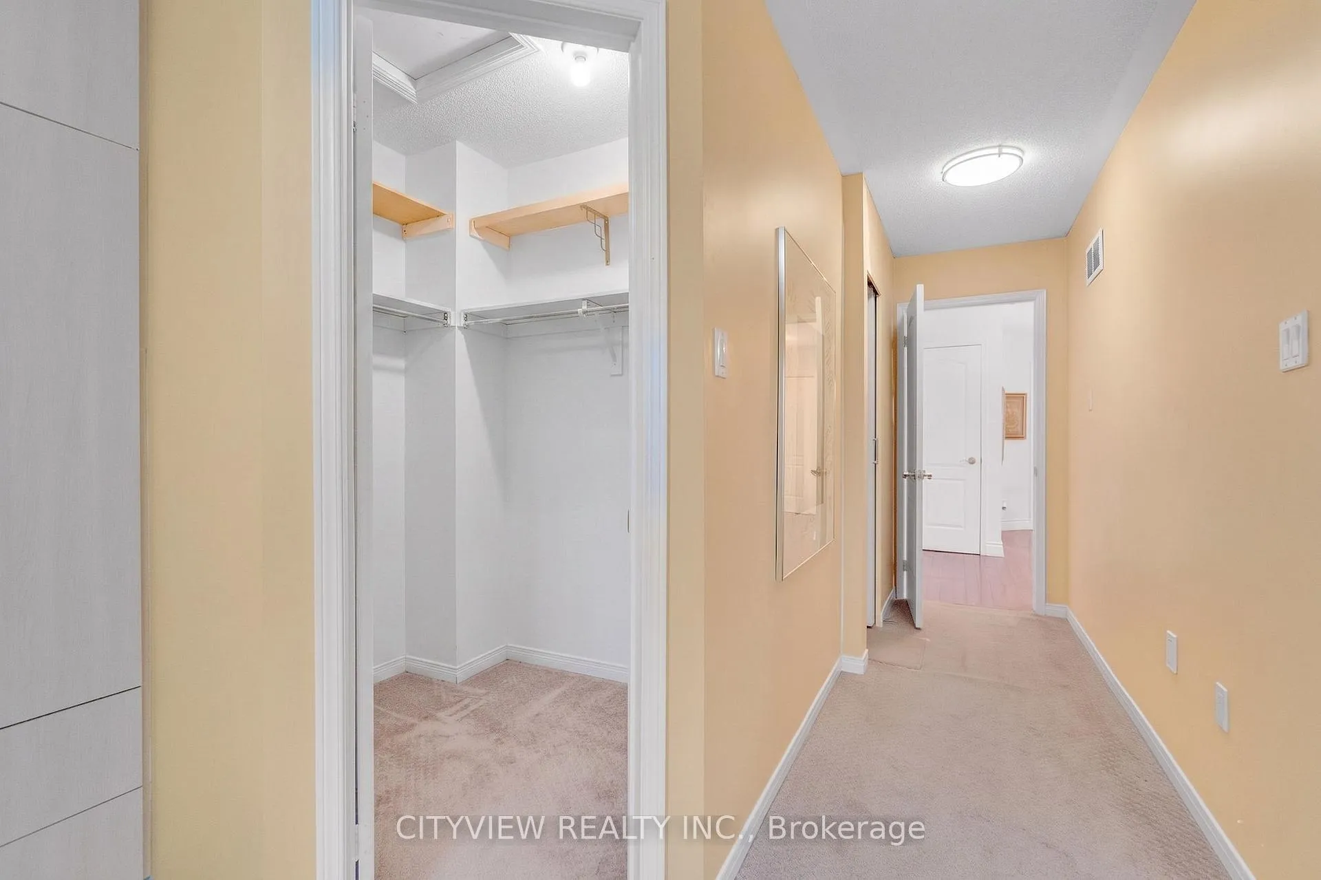 Photo 27 of Unit 67, 6050 Bidwell Trail, Mississauga, East Credit — HOMEH
