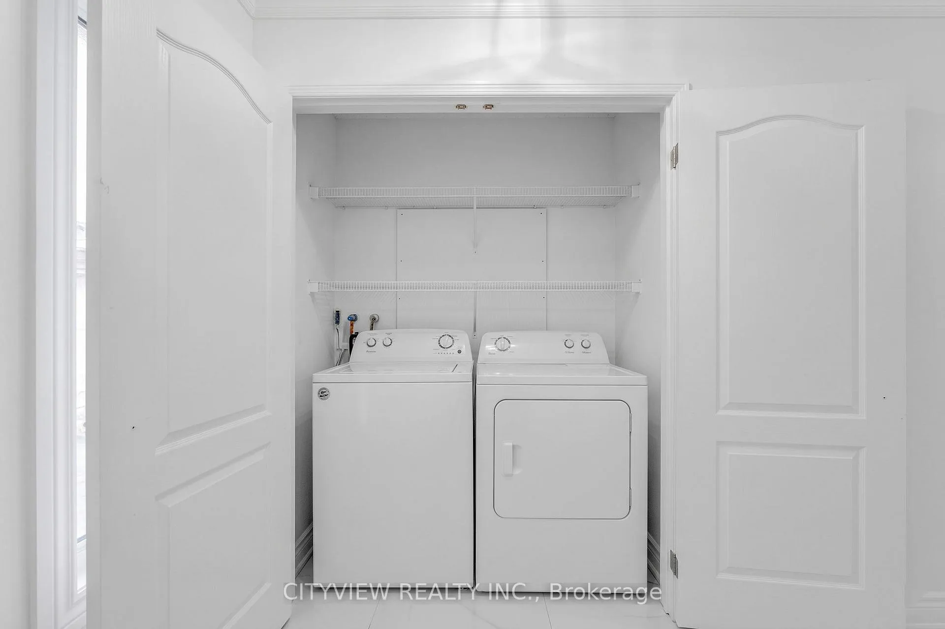 Photo 38 of Unit 67, 6050 Bidwell Trail, Mississauga, East Credit — HOMEH