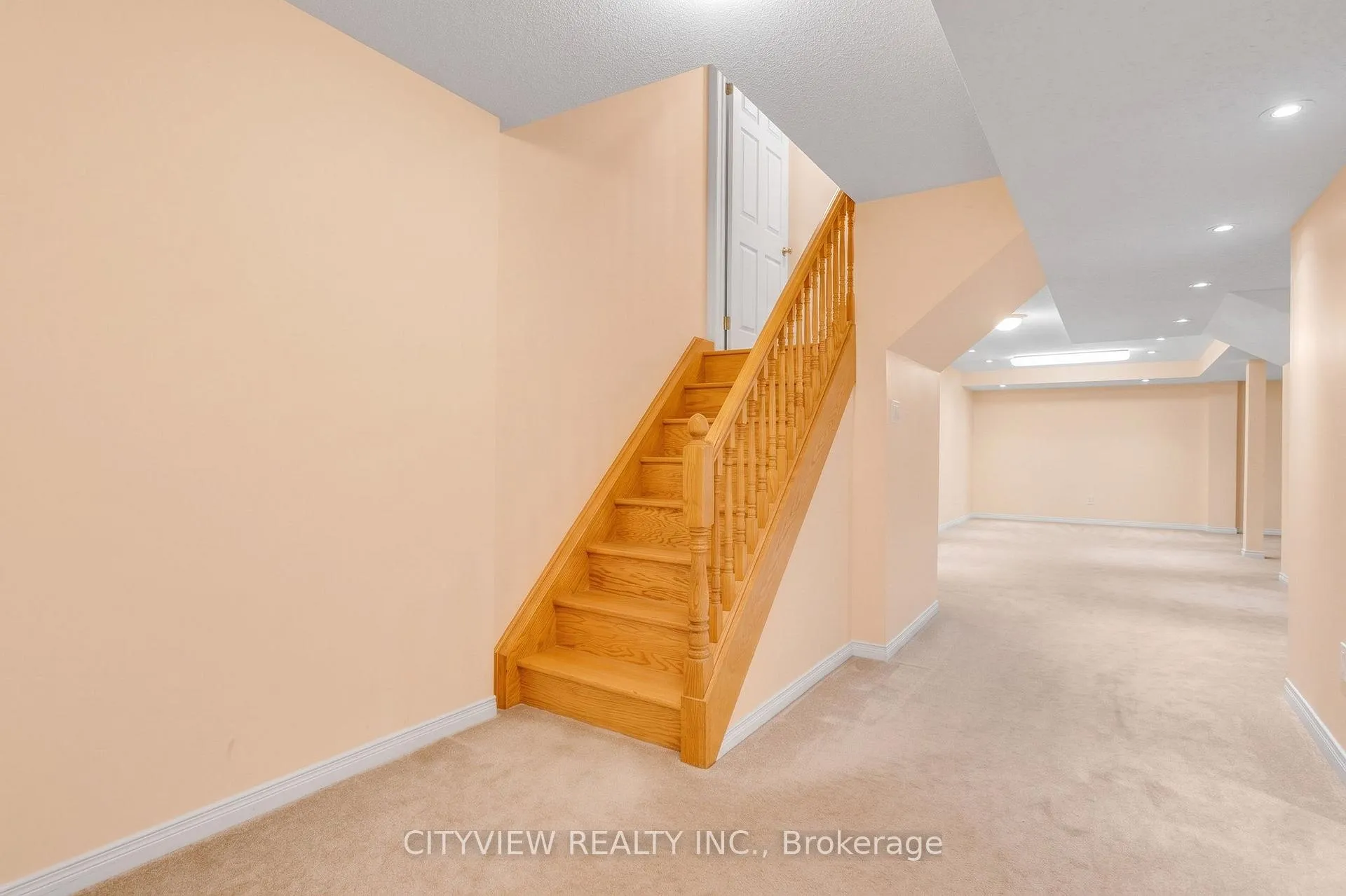 Photo 40 of Unit 67, 6050 Bidwell Trail, Mississauga, East Credit — HOMEH