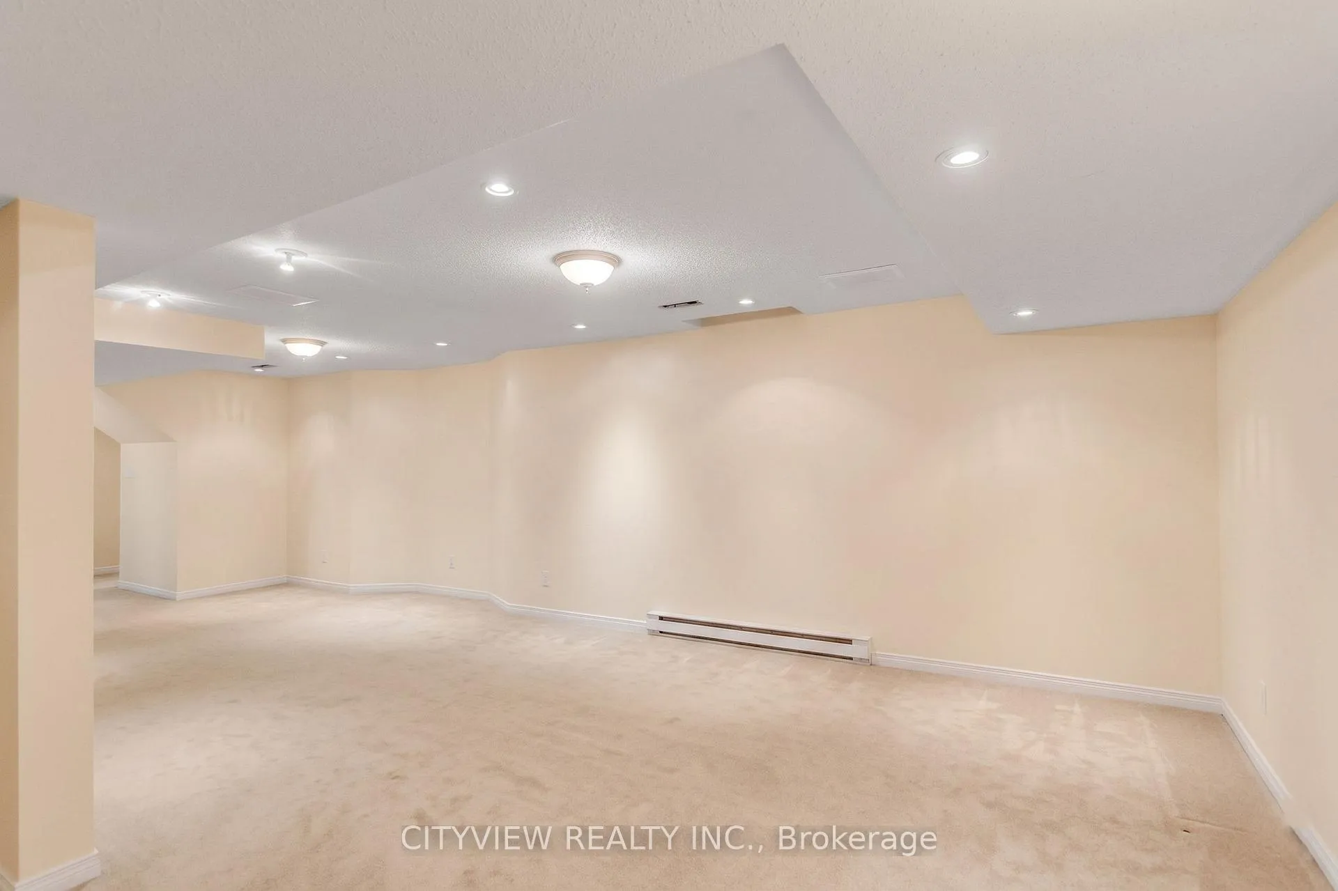 Photo 44 of Unit 67, 6050 Bidwell Trail, Mississauga, East Credit — HOMEH