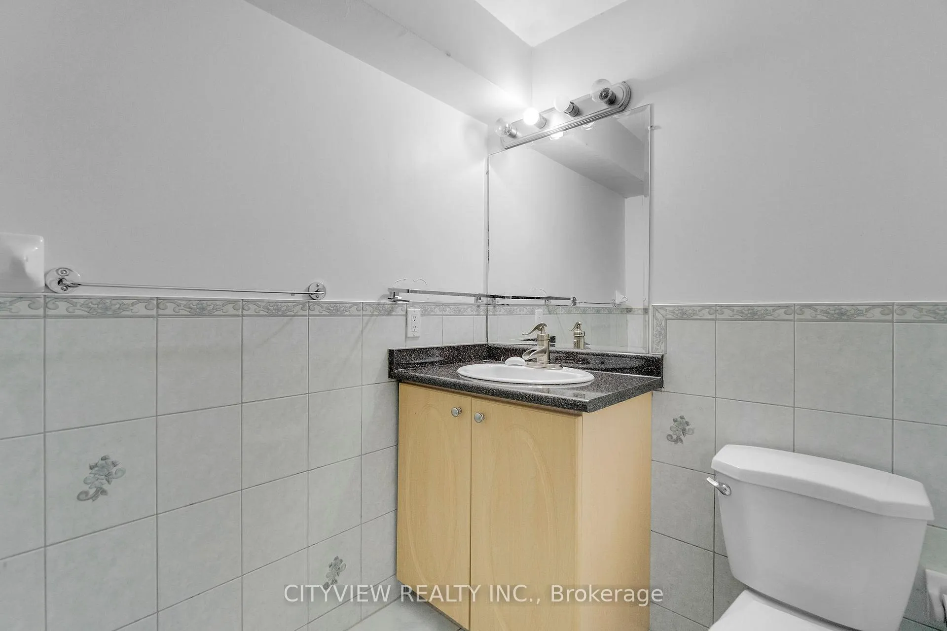 Photo 45 of Unit 67, 6050 Bidwell Trail, Mississauga, East Credit — HOMEH
