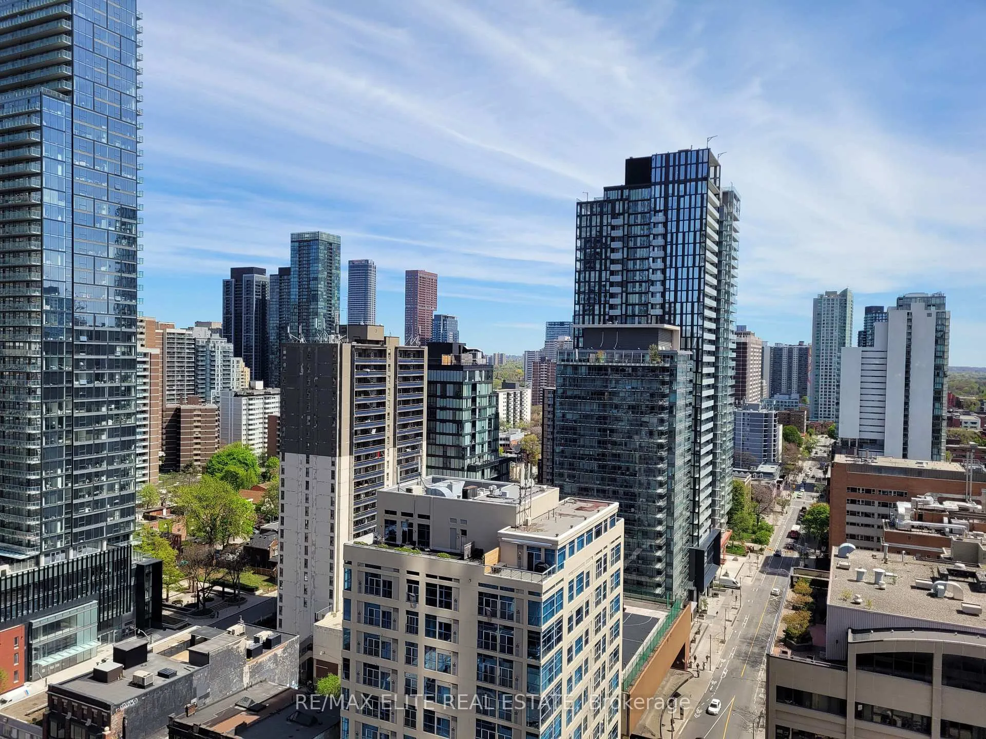 Photo 7 of Unit 1911, 11 Wellesley Street W, Toronto, Bay Street Corridor — HOMEH