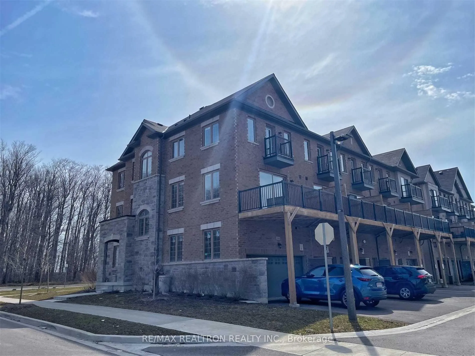 Photo 2 of 184 William Forster Road, Markham, Cornell — HOMEH