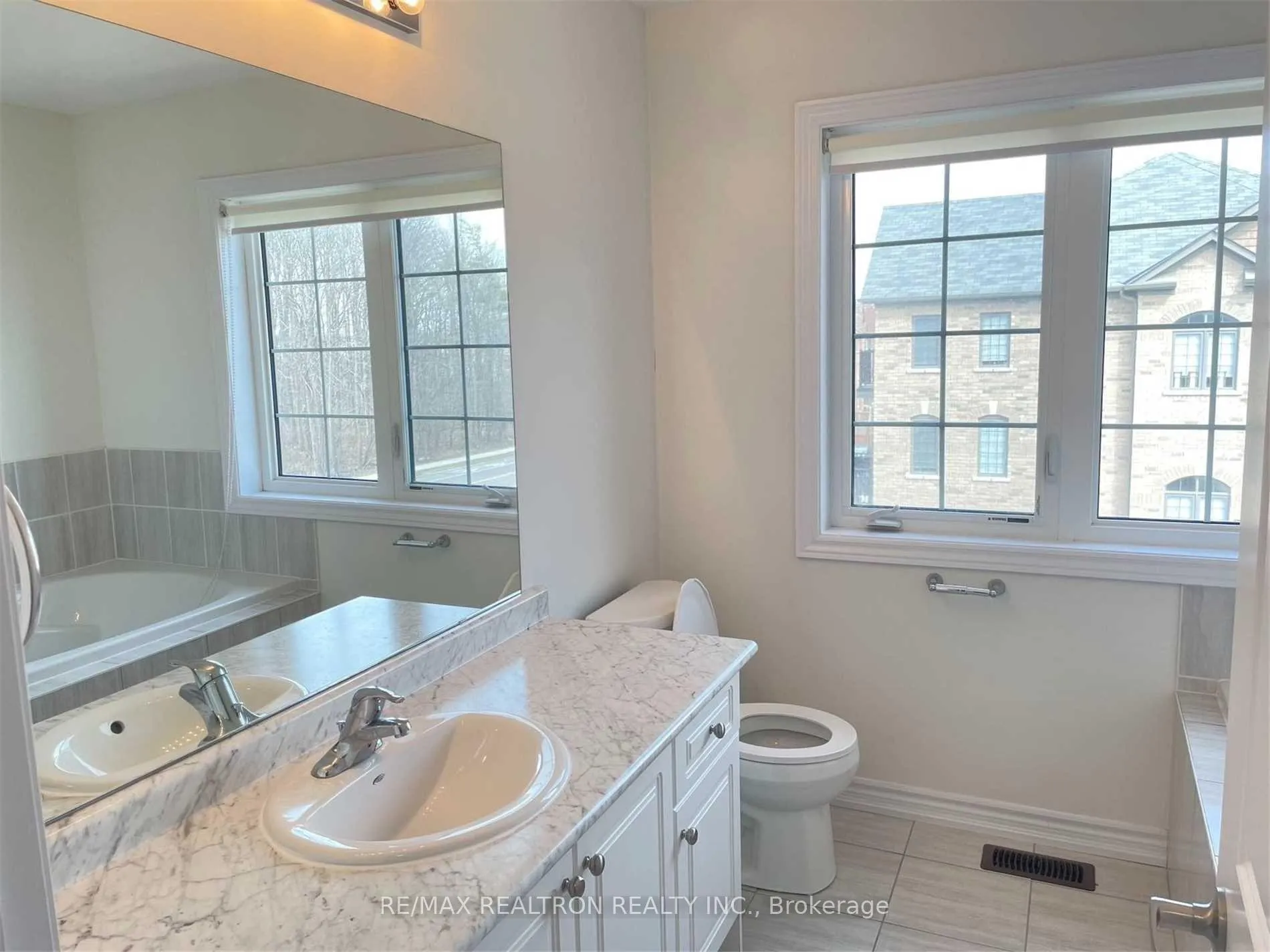 Photo 18 of 184 William Forster Road, Markham, Cornell — HOMEH