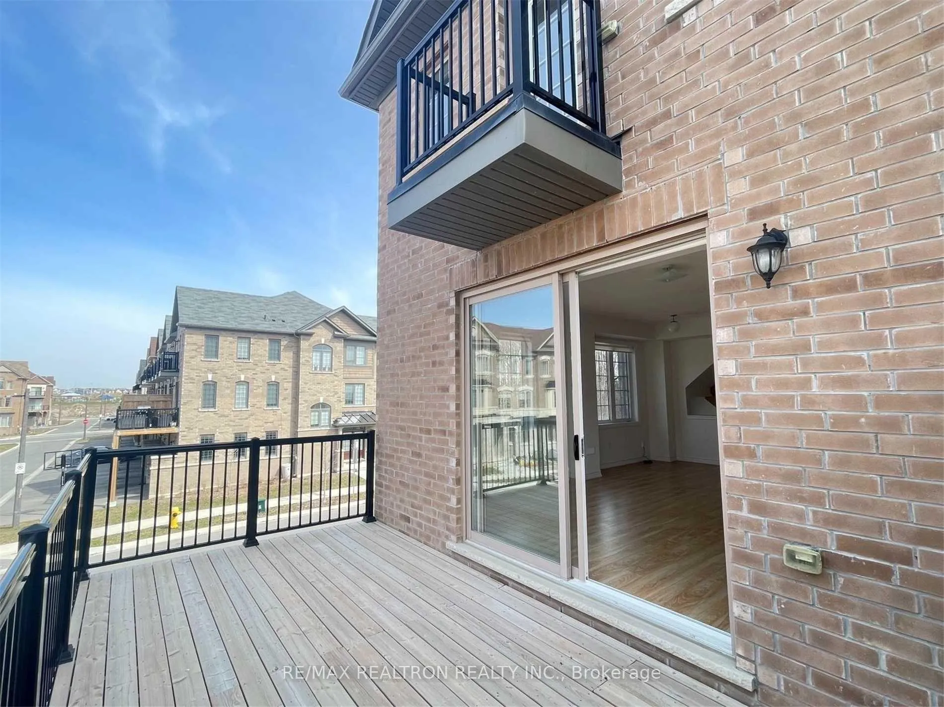 Photo 24 of 184 William Forster Road, Markham, Cornell — HOMEH