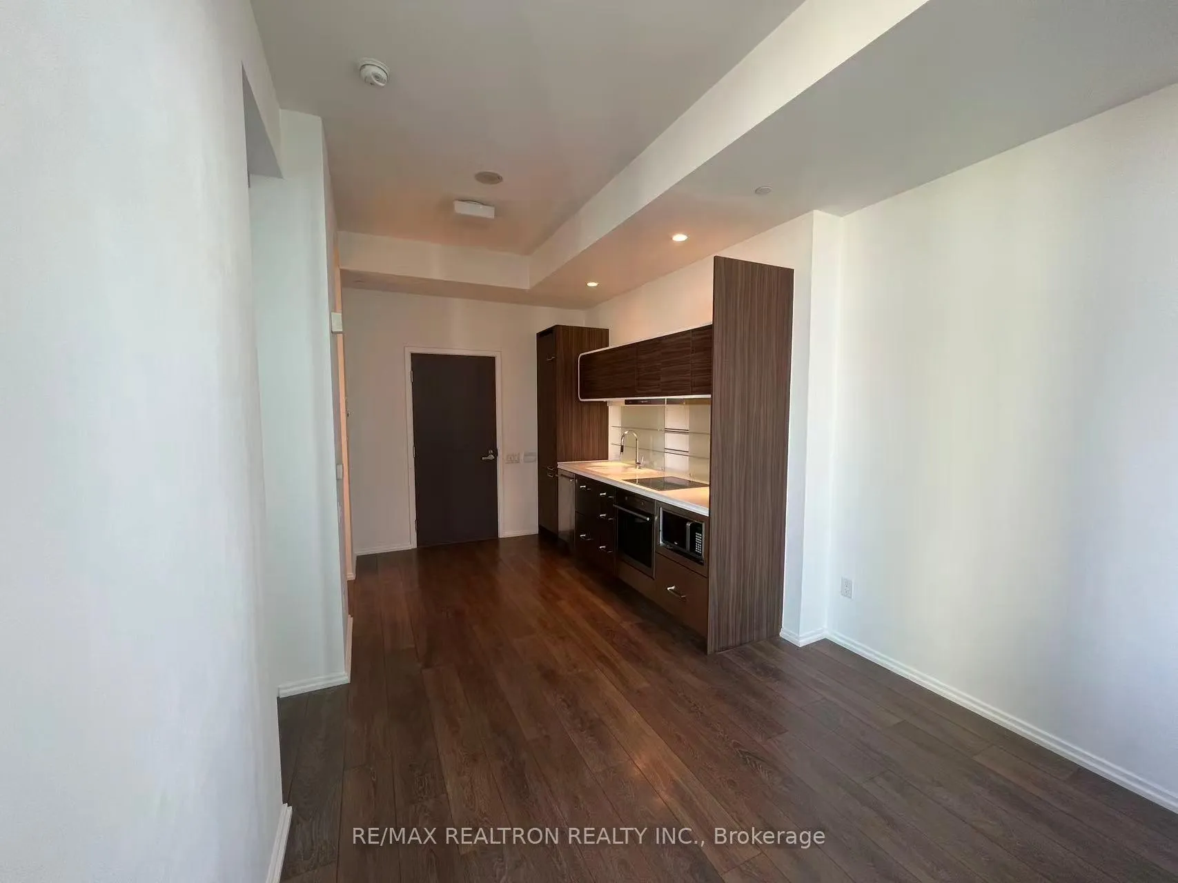Photo 4 of Unit 5105, 45 Charles Street E, Toronto, Church-Yonge Corridor — HOMEH