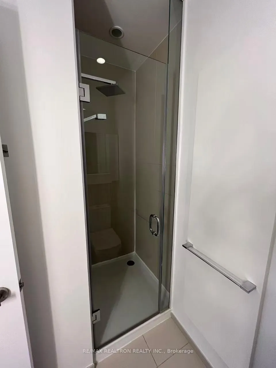 Photo 10 of Unit 5105, 45 Charles Street E, Toronto, Church-Yonge Corridor — HOMEH
