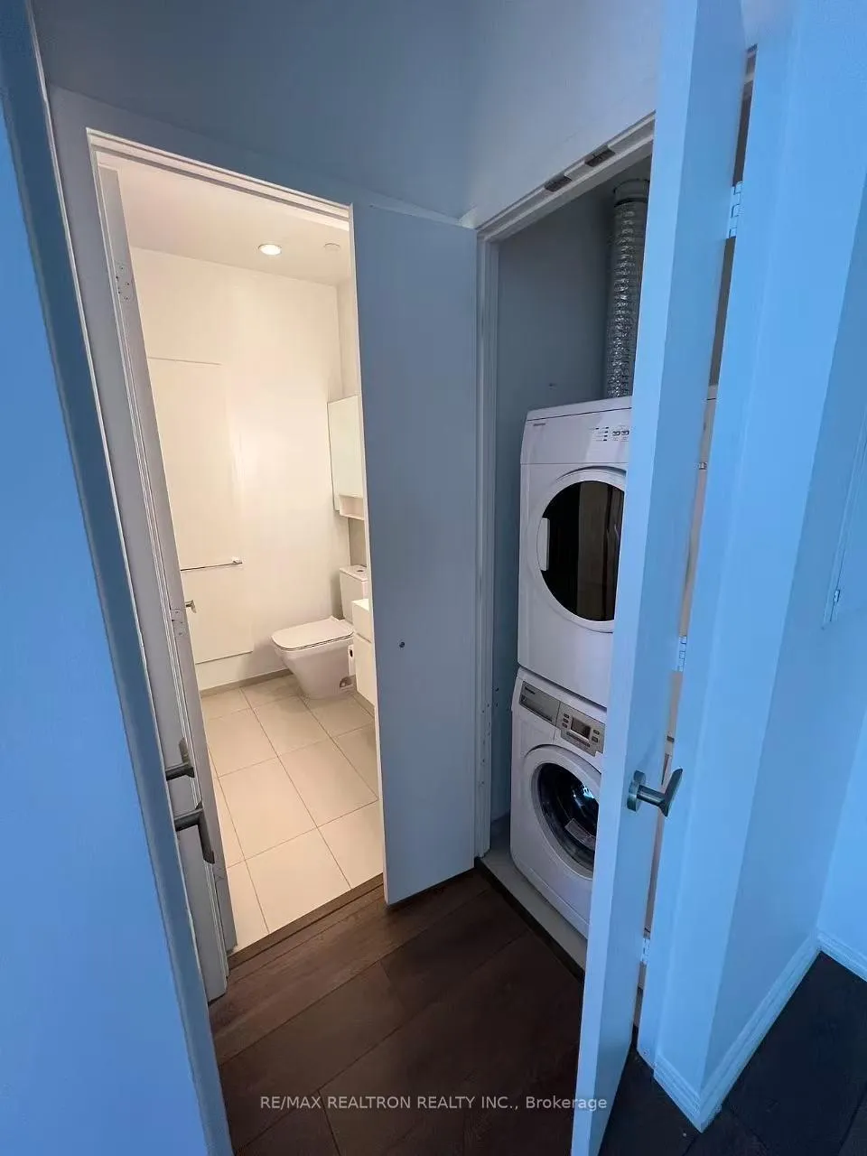 Photo 11 of Unit 5105, 45 Charles Street E, Toronto, Church-Yonge Corridor — HOMEH