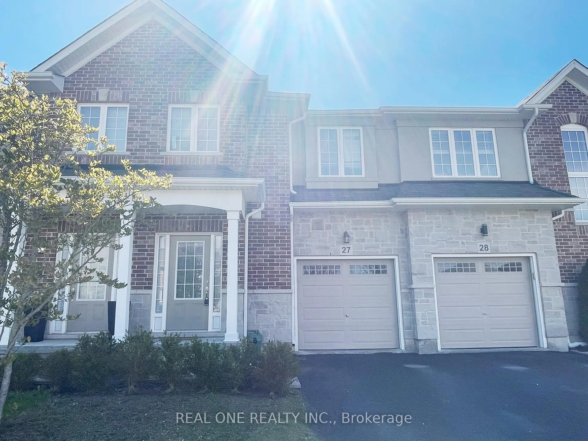 Photo 1 of Unit 27, 90 Raymond Road, Hamilton, Meadowlands — HOMEH