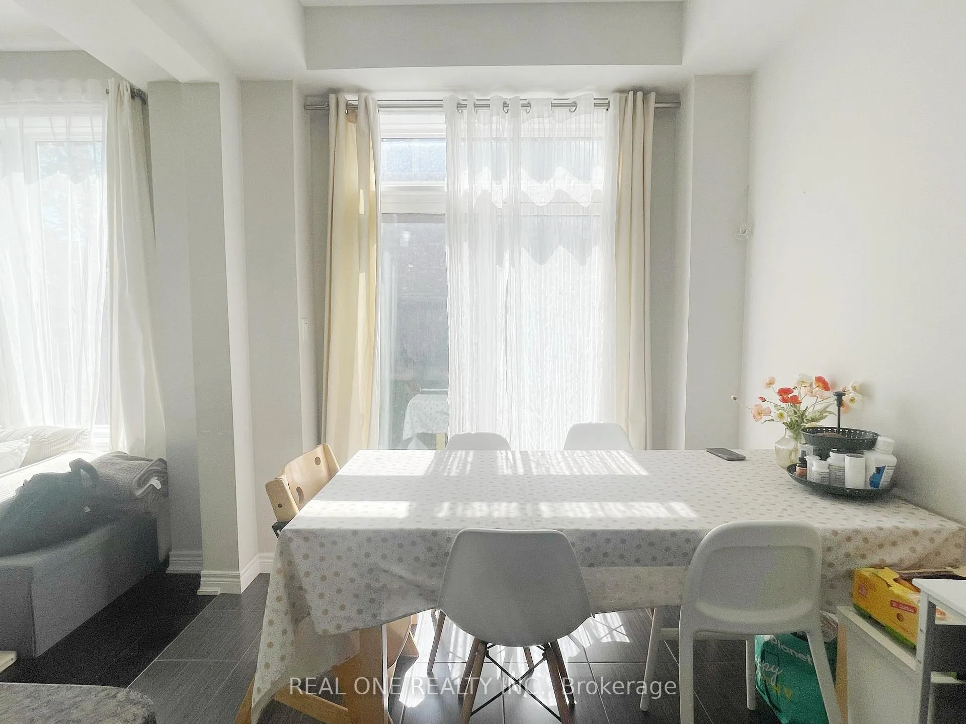 Photo 11 of Unit 27, 90 Raymond Road, Hamilton, Meadowlands — HOMEH