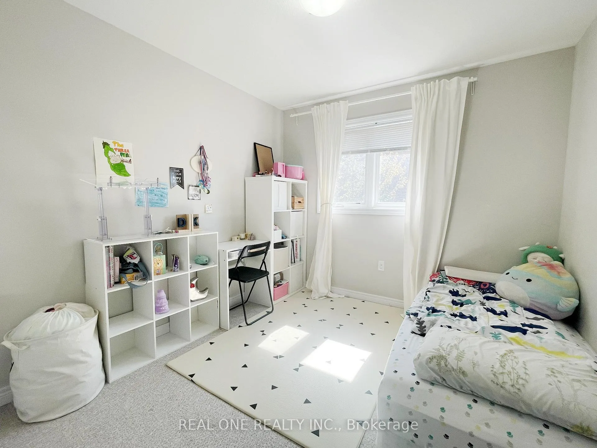 Photo 16 of Unit 27, 90 Raymond Road, Hamilton, Meadowlands — HOMEH