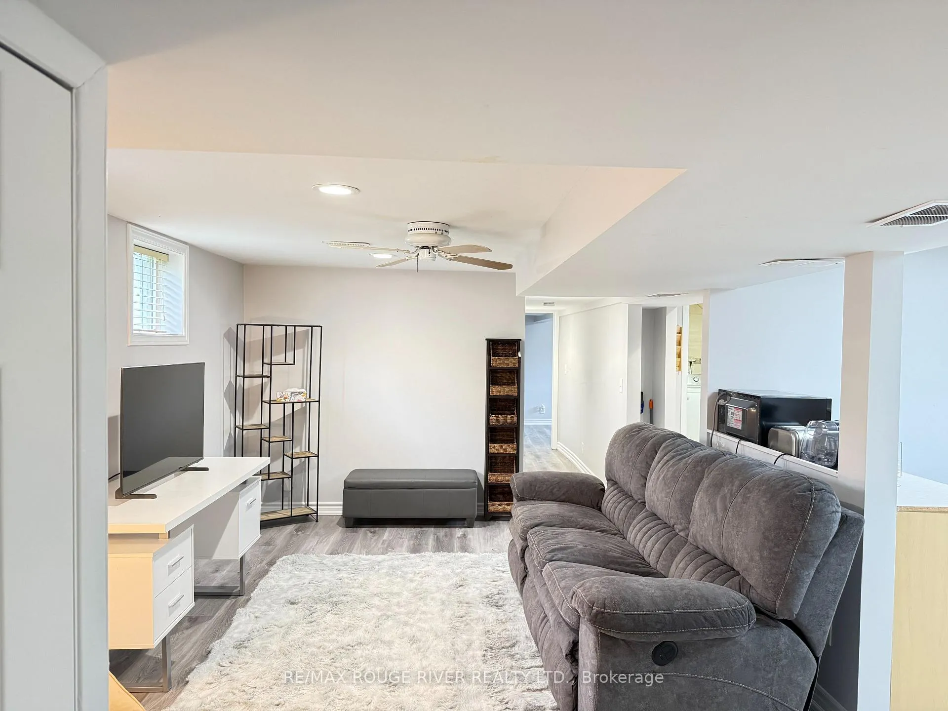 Photo 3 of Unit Bsmt, 717 Victory Drive, Pickering, West Shore — HOMEH