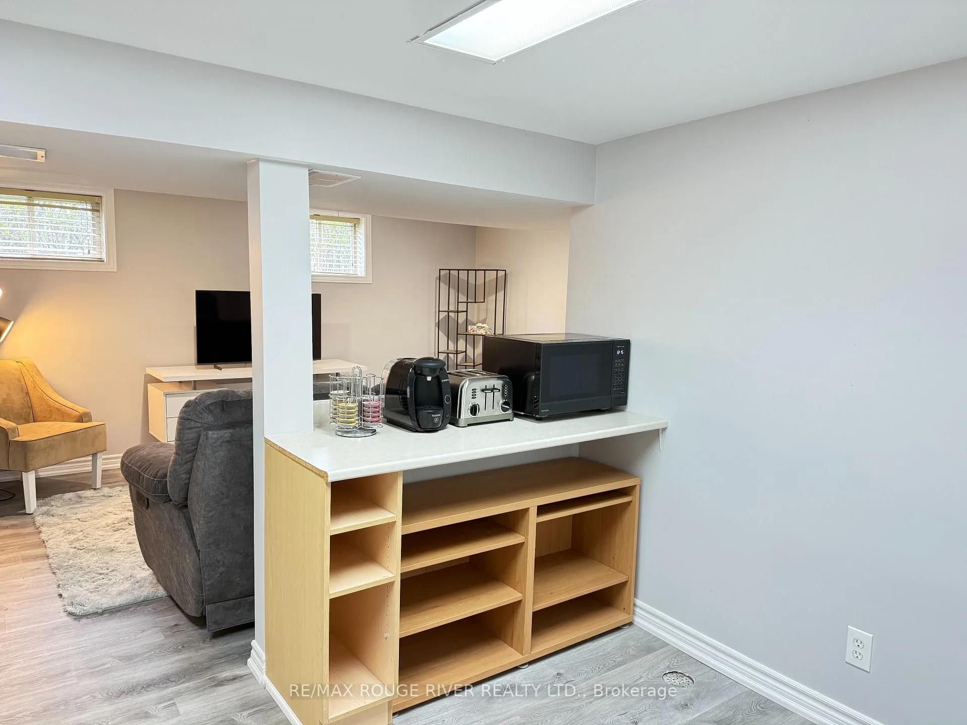 Photo 9 of Unit Bsmt, 717 Victory Drive, Pickering, West Shore — HOMEH