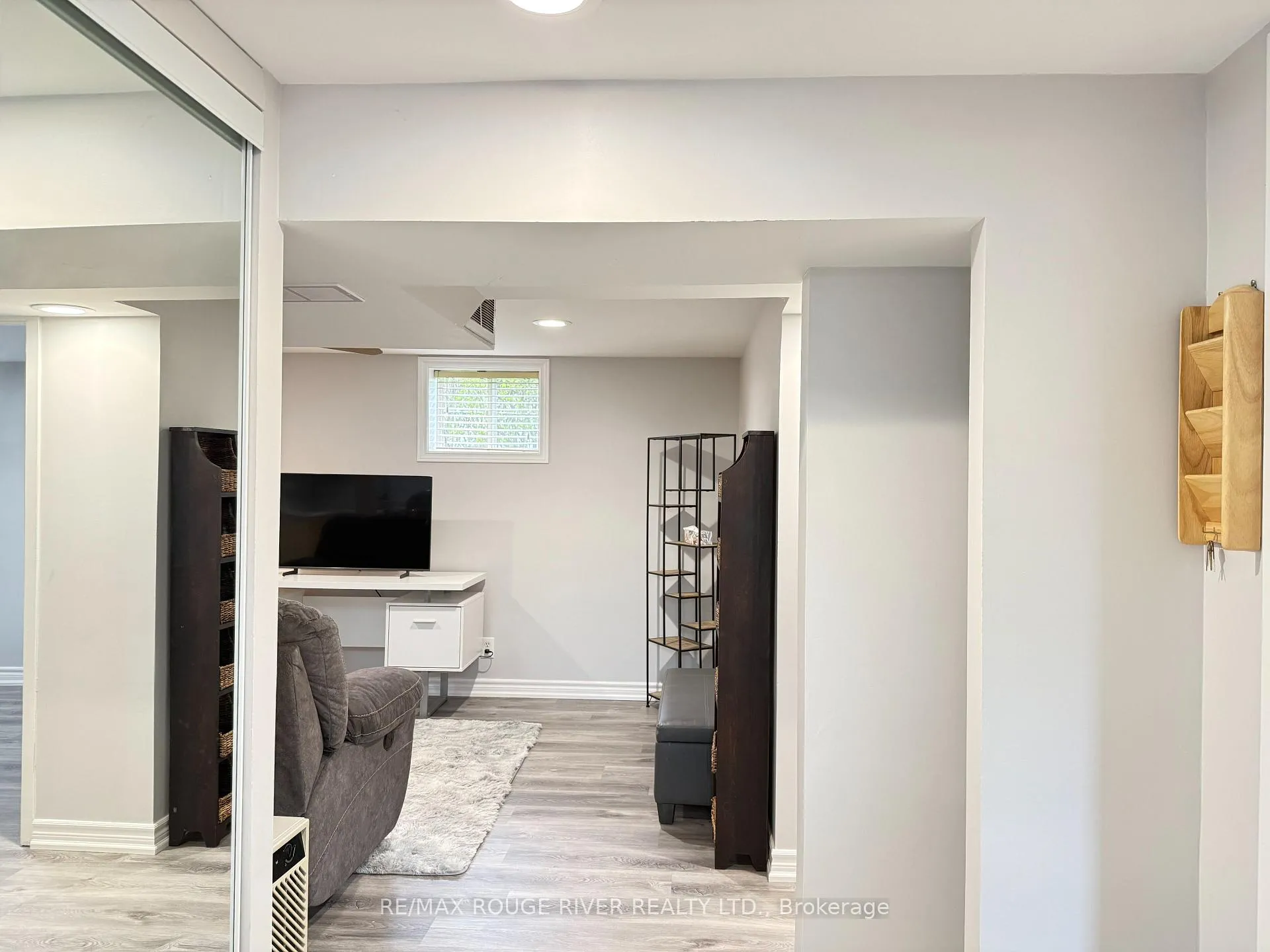 Photo 22 of Unit Bsmt, 717 Victory Drive, Pickering, West Shore — HOMEH