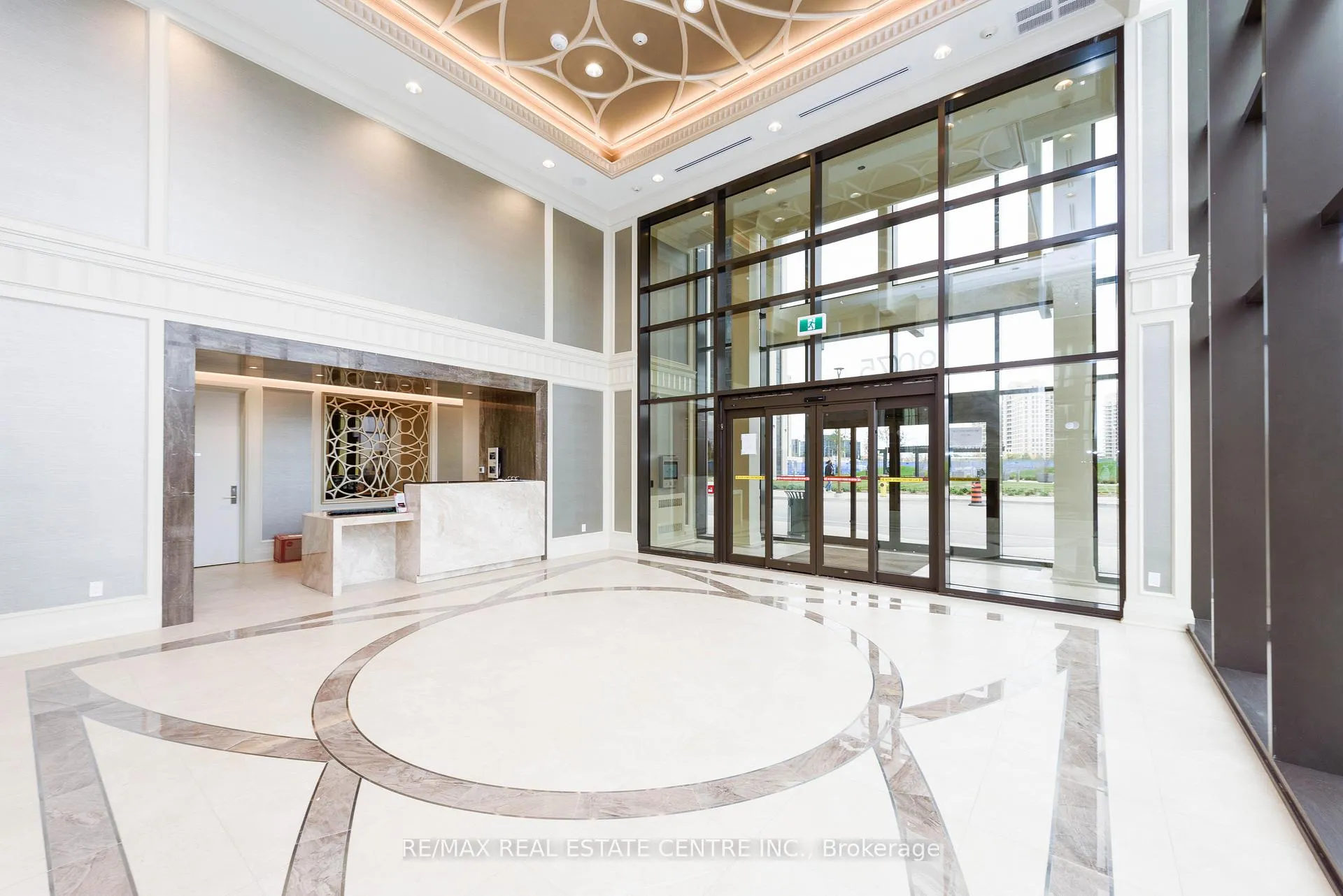 Photo 3 of Unit 520, 9085 Jane Street, Vaughan, Concord — HOMEH