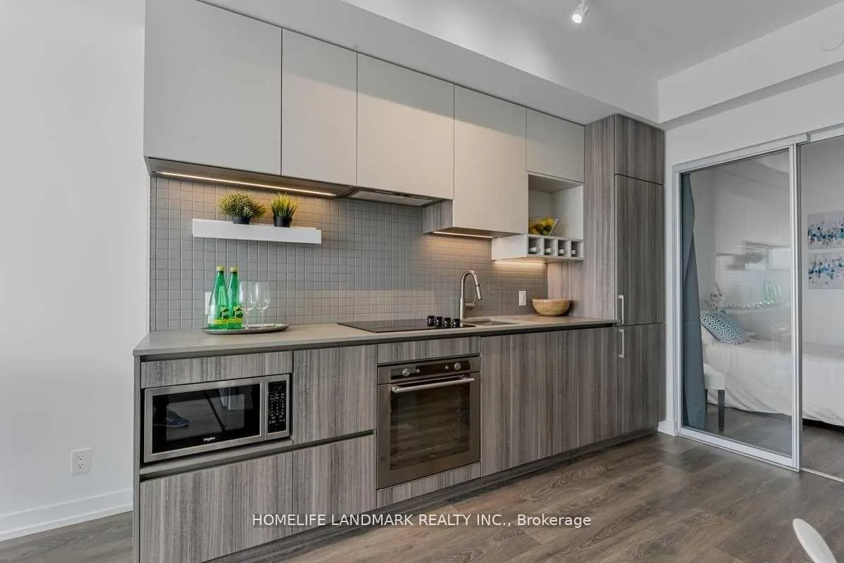 Photo 5 of Unit 1906, 898 Portage Parkway, Vaughan, Vaughan Corporate Centre — HOMEH