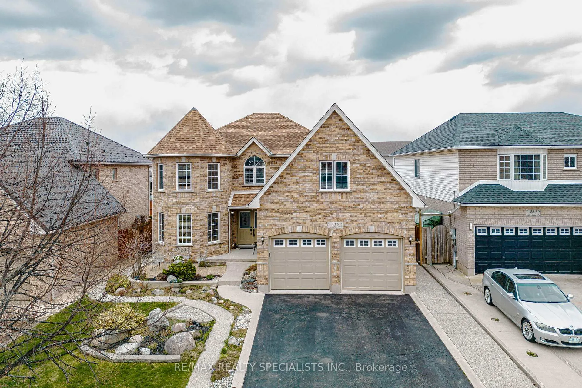 Front of 216 Mcnichol Drive