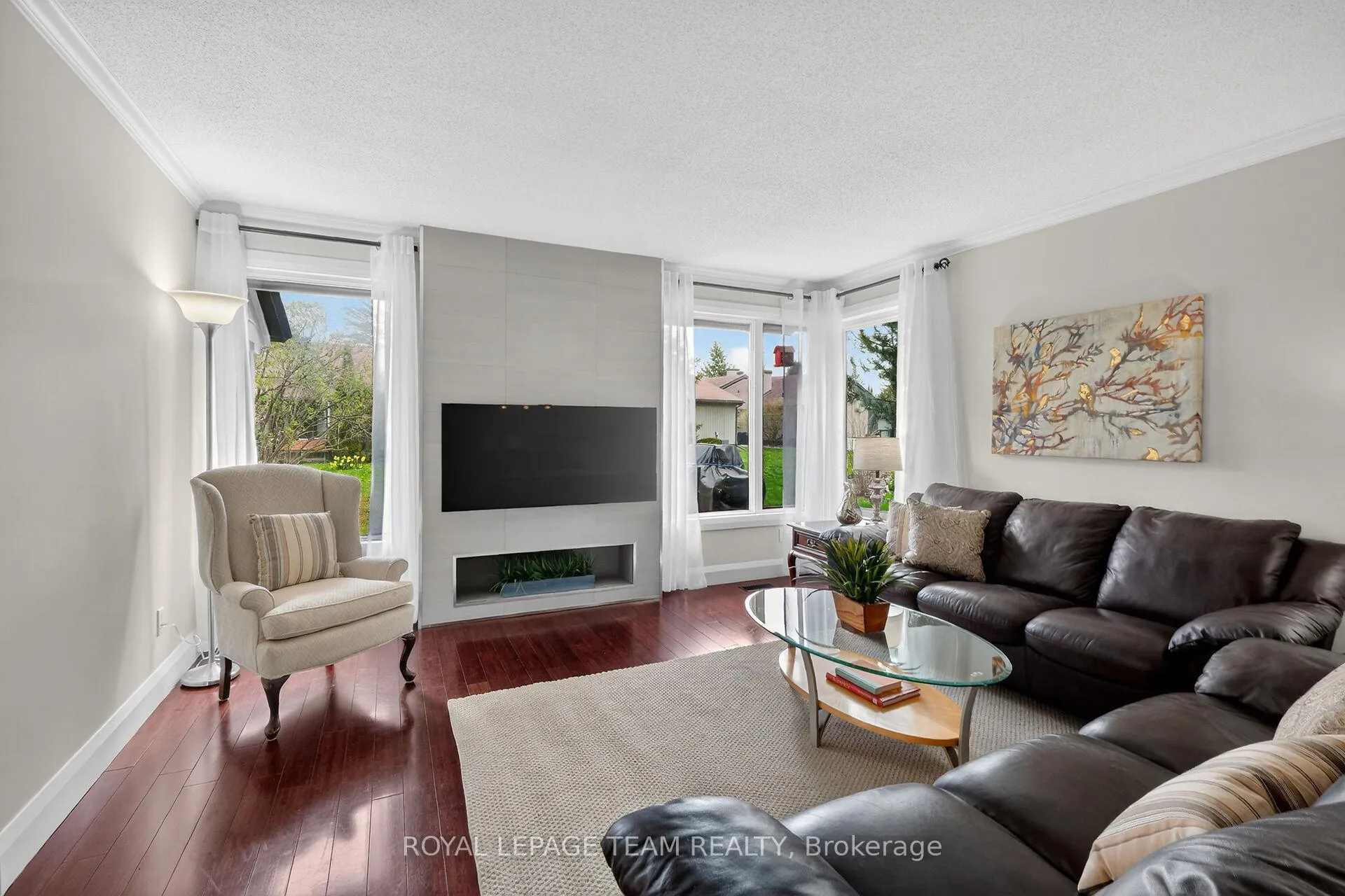 Photo 6 of 10 Pebble Beach Court, Ottawa, Stittsville (Central) — HOMEH