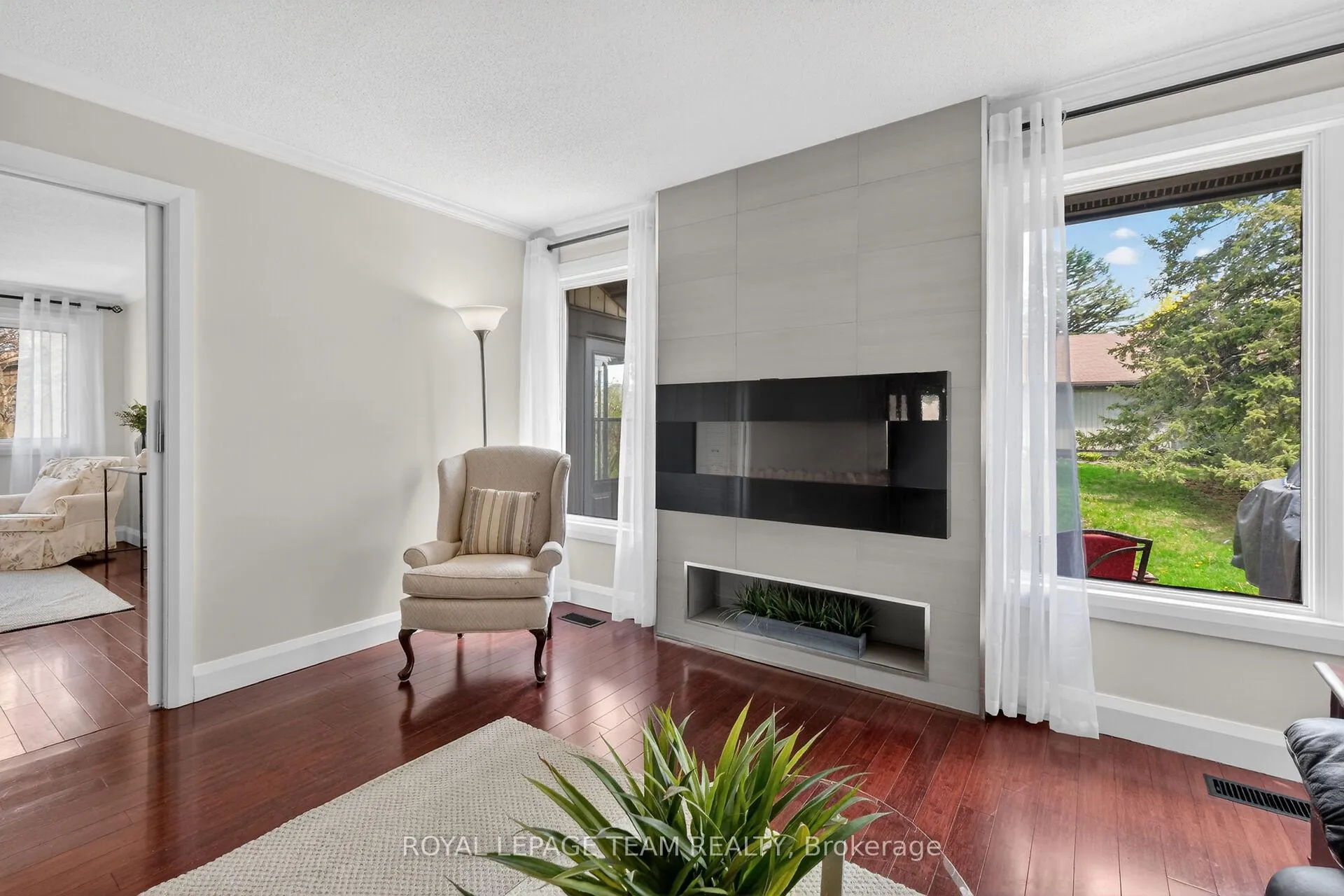 Photo 9 of 10 Pebble Beach Court, Ottawa, Stittsville (Central) — HOMEH
