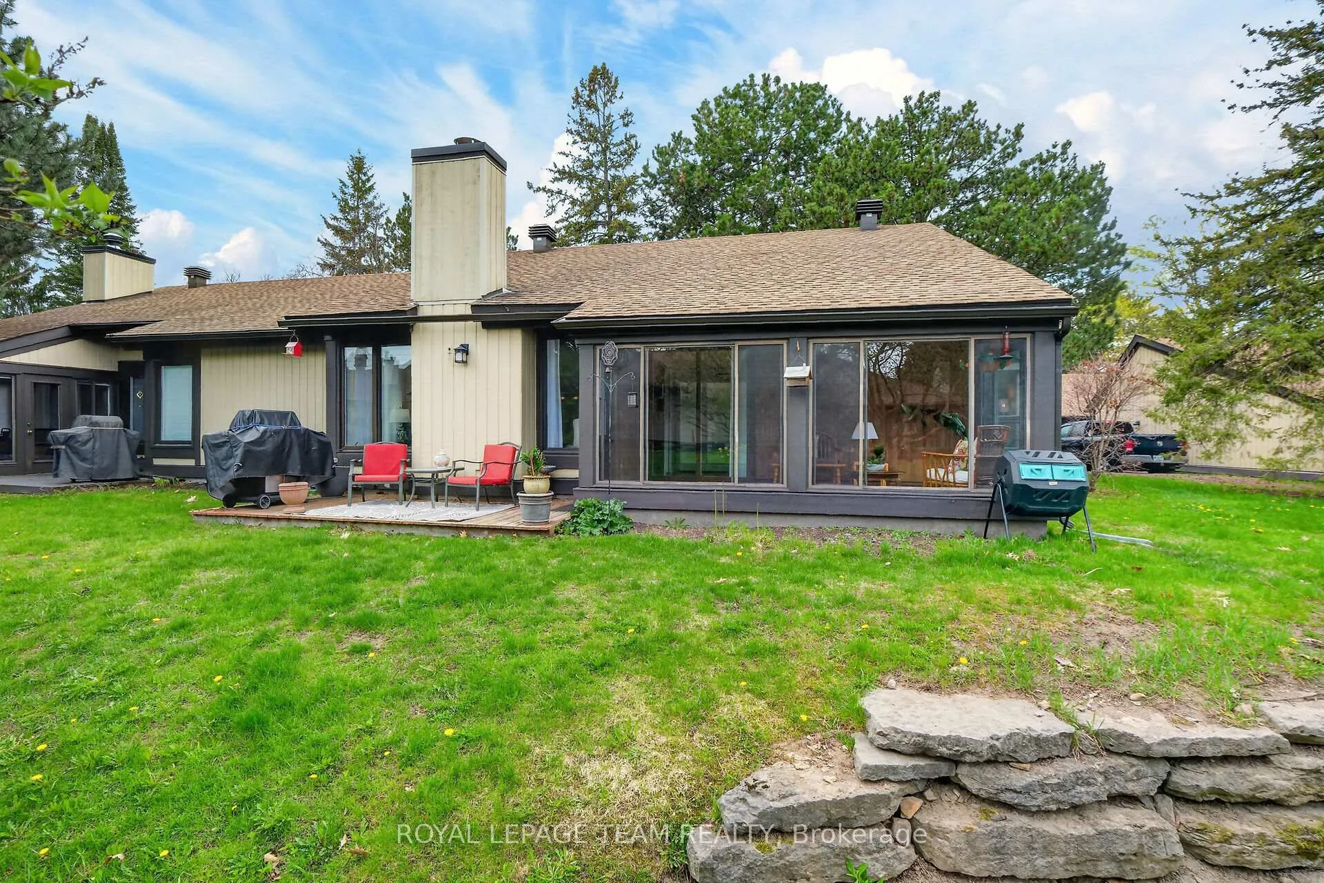 Photo 34 of 10 Pebble Beach Court, Ottawa, Stittsville (Central) — HOMEH