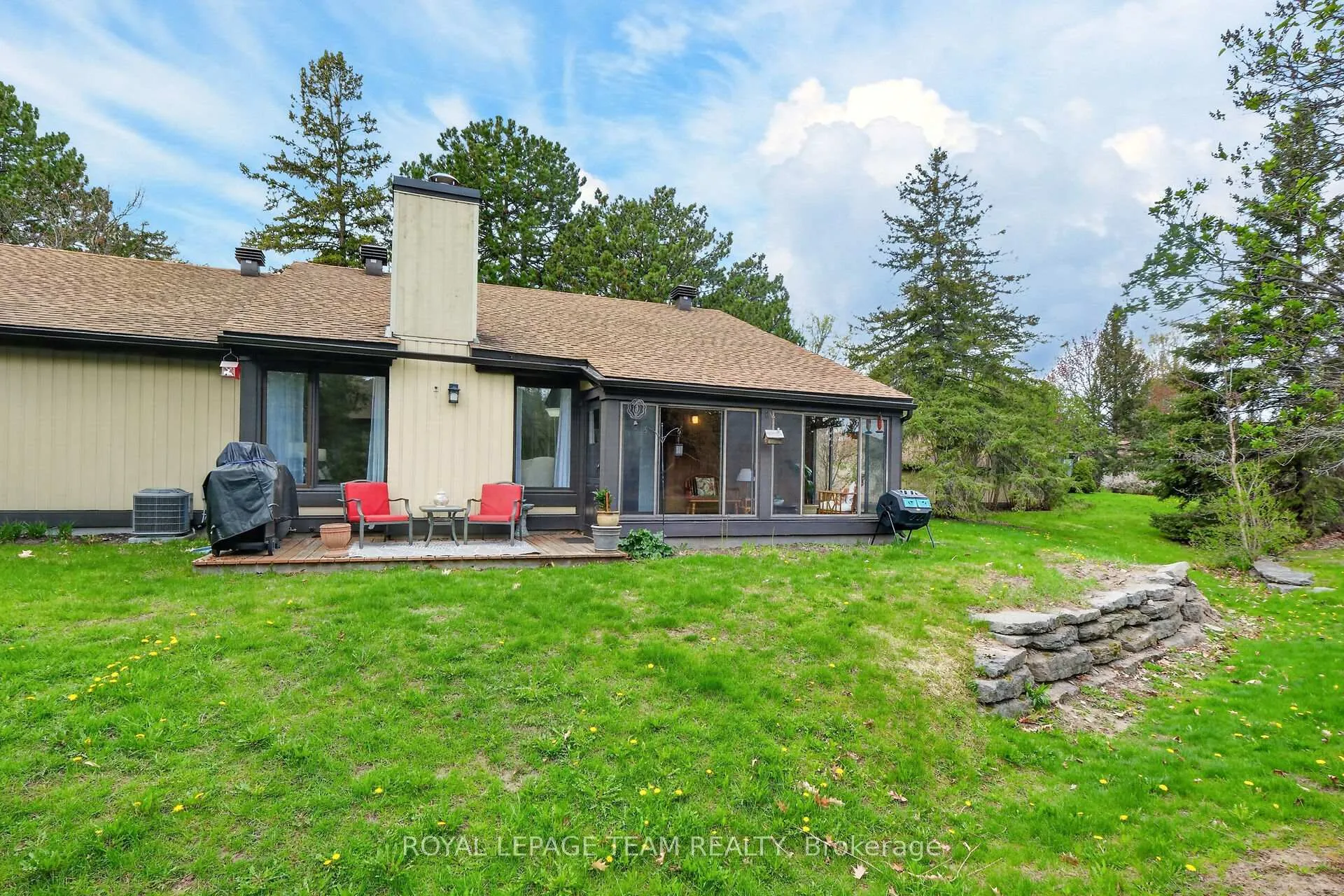 Photo 35 of 10 Pebble Beach Court, Ottawa, Stittsville (Central) — HOMEH