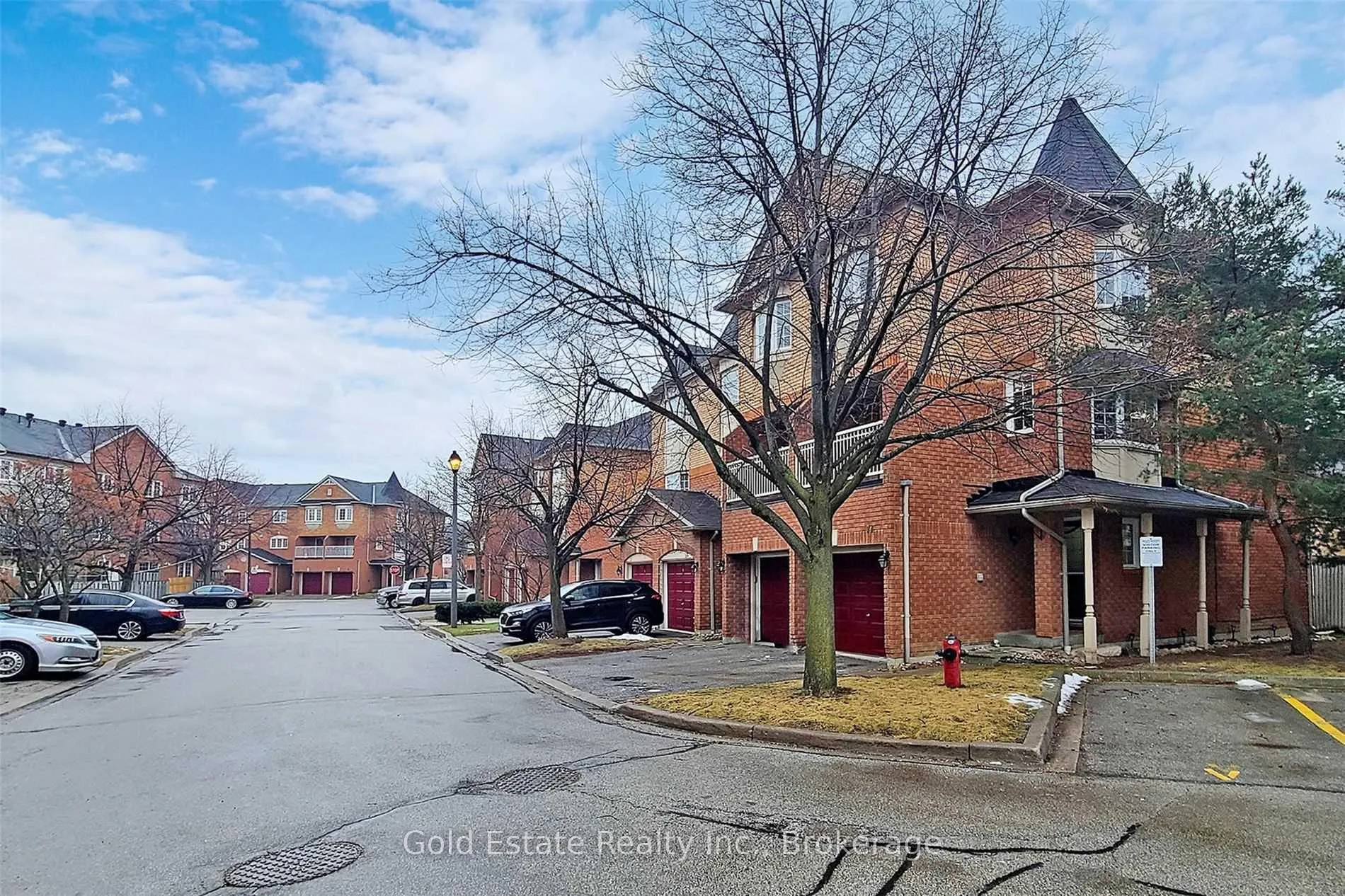 Photo 2 of Unit 24, 6950 Tenth Line, Mississauga, Lisgar — HOMEH