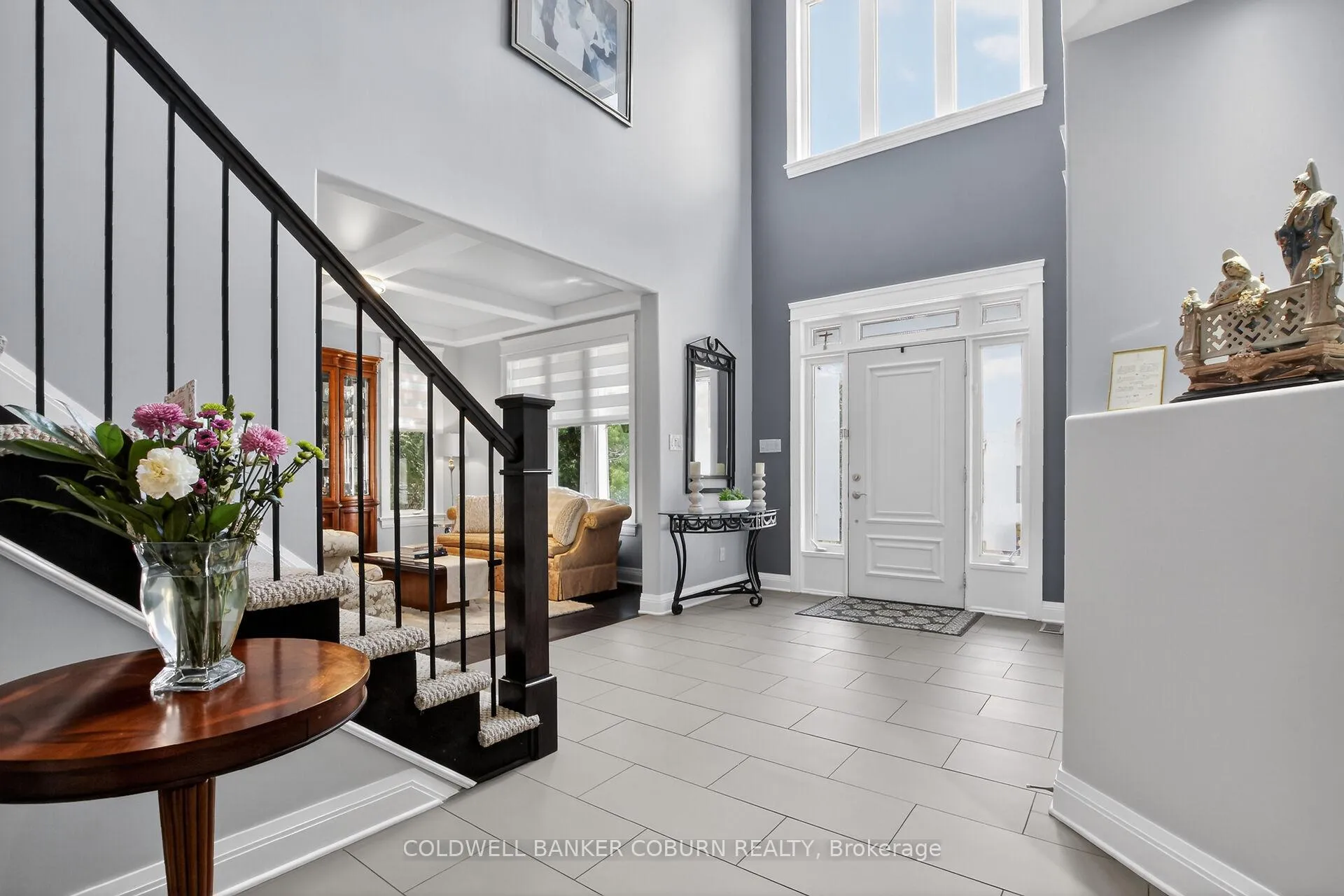 Photo 5 of 211 Jensen Court, Ottawa, Carp — HOMEH