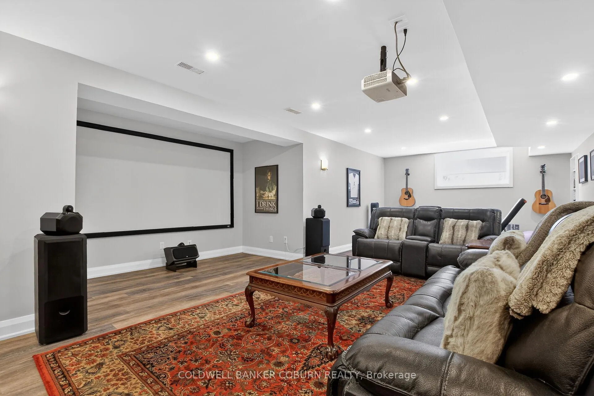 Photo 41 of 211 Jensen Court, Ottawa, Carp — HOMEH