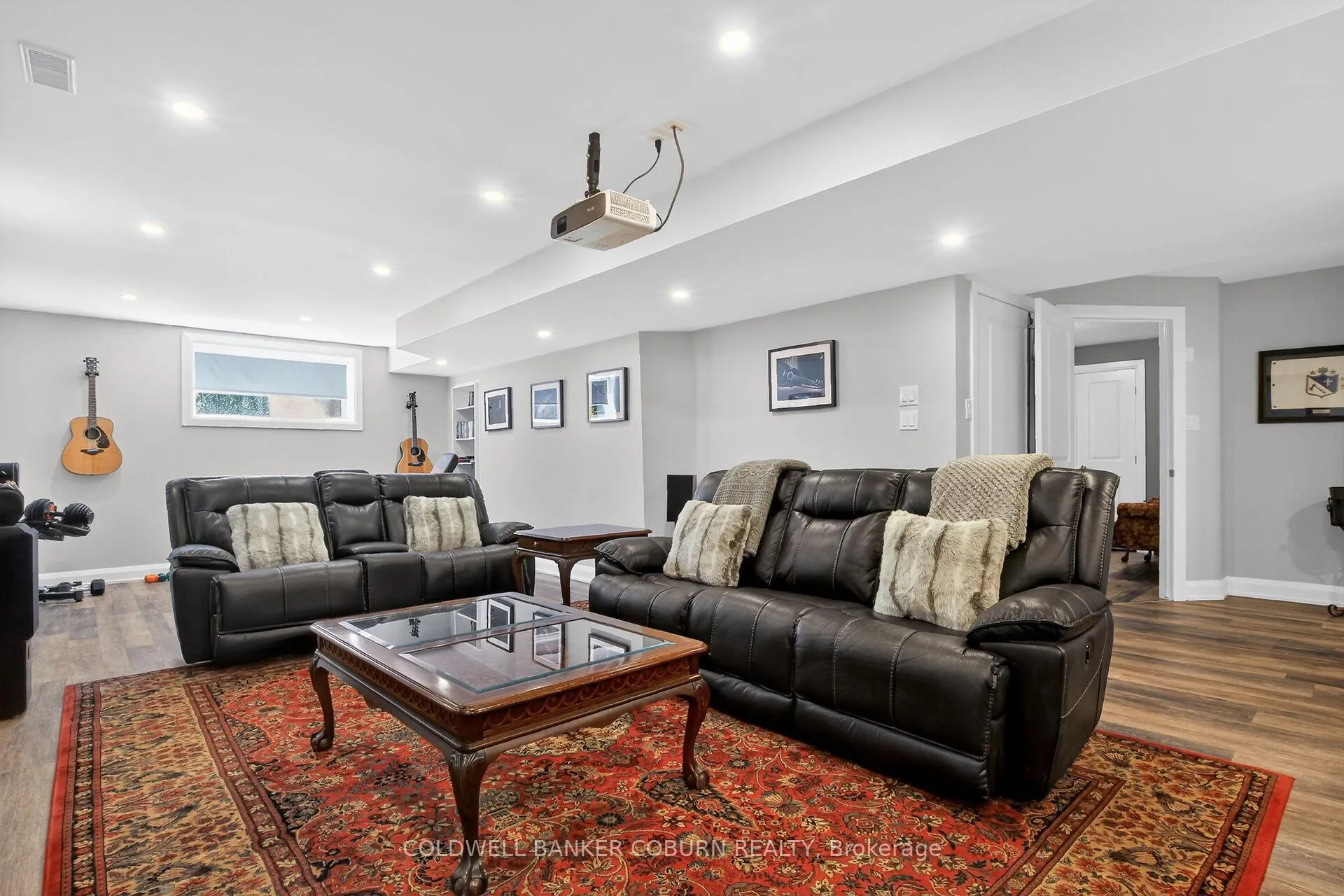 Photo 42 of 211 Jensen Court, Ottawa, Carp — HOMEH