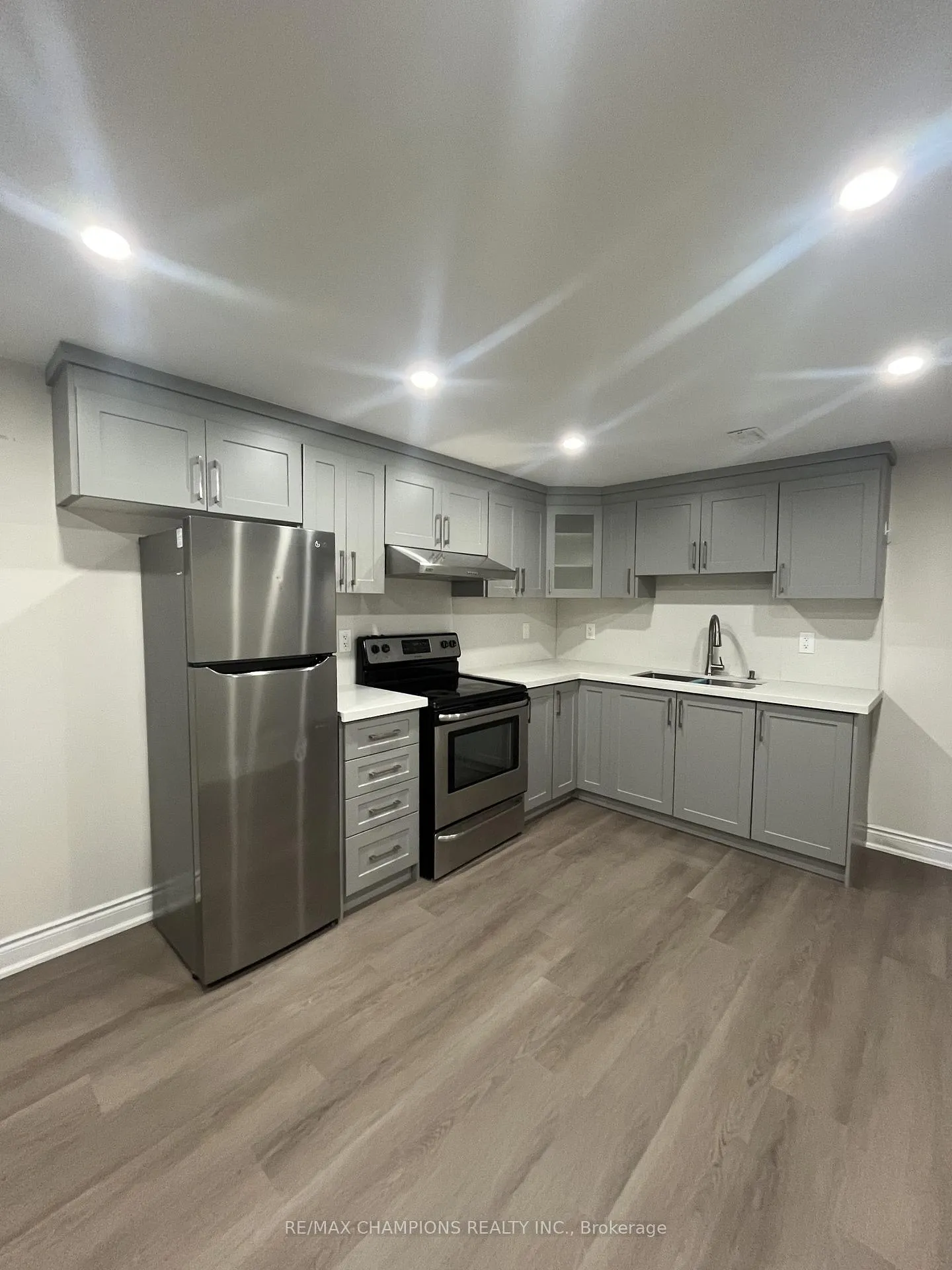 Photo 7 of 19 Pentonville Road, Brampton, Sandringham-Wellington — HOMEH
