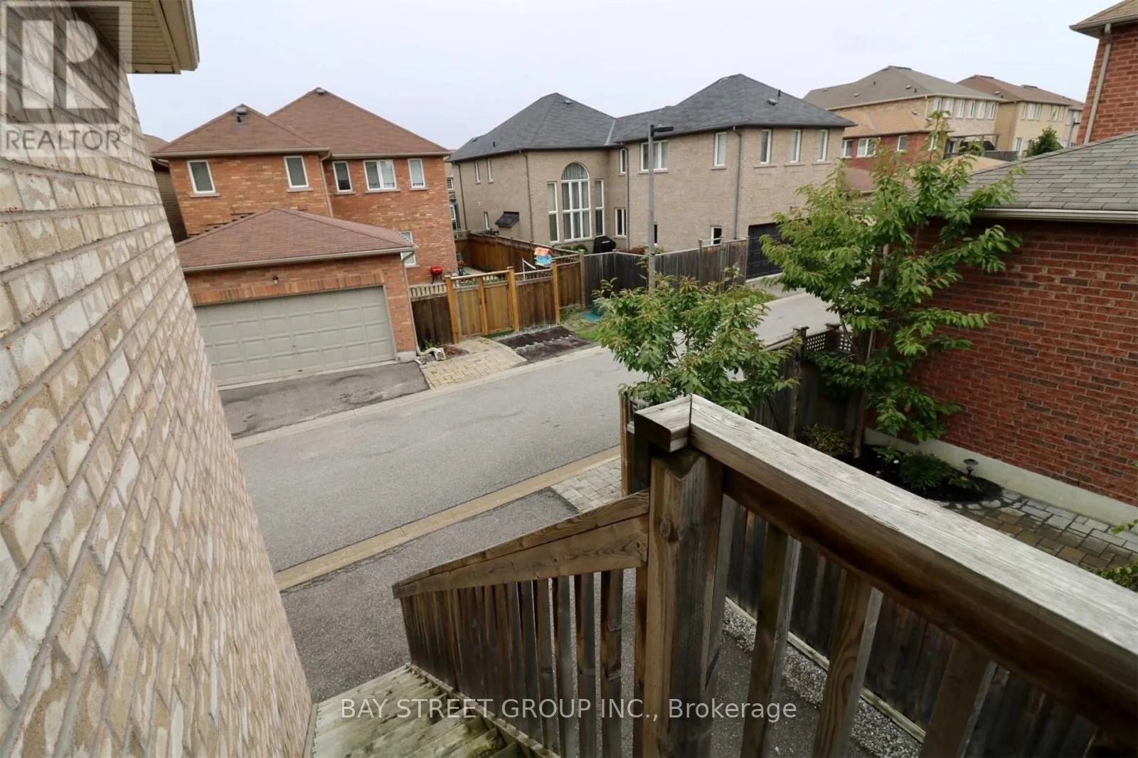 Photo 2 of 46 Balsam Street, Markham, Cornell — HOMEH