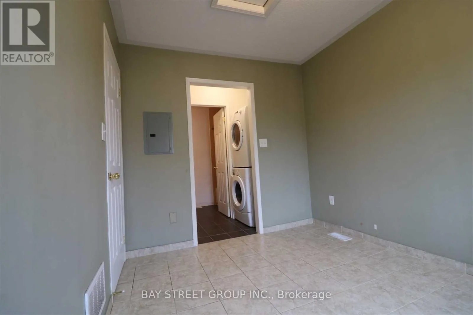 Photo 6 of 46 Balsam Street, Markham, Cornell — HOMEH