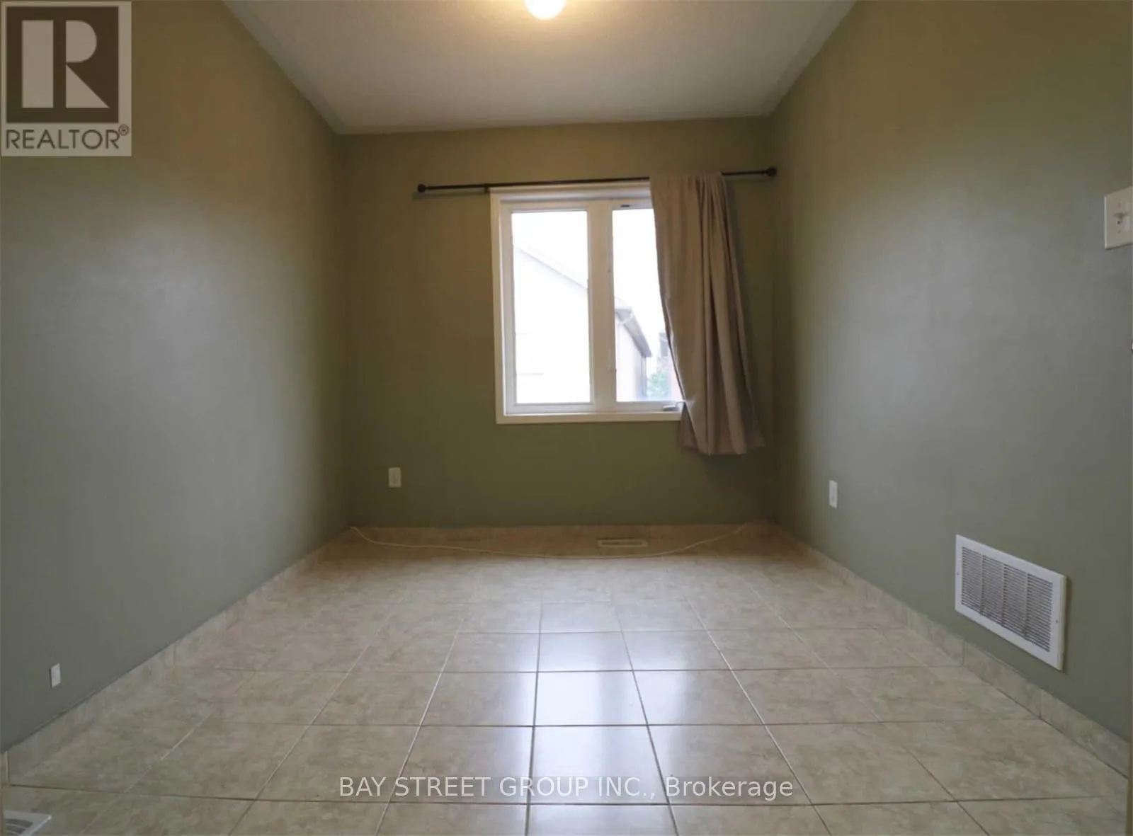 Photo 7 of 46 Balsam Street, Markham, Cornell — HOMEH