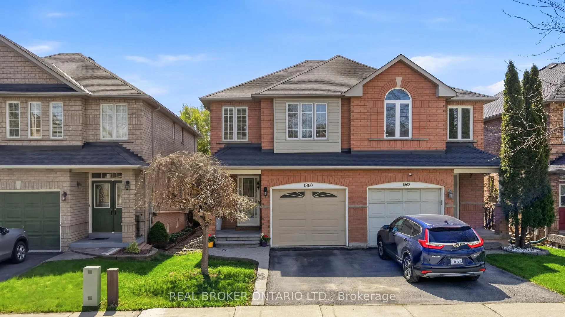 Front of 1860 Creek Way