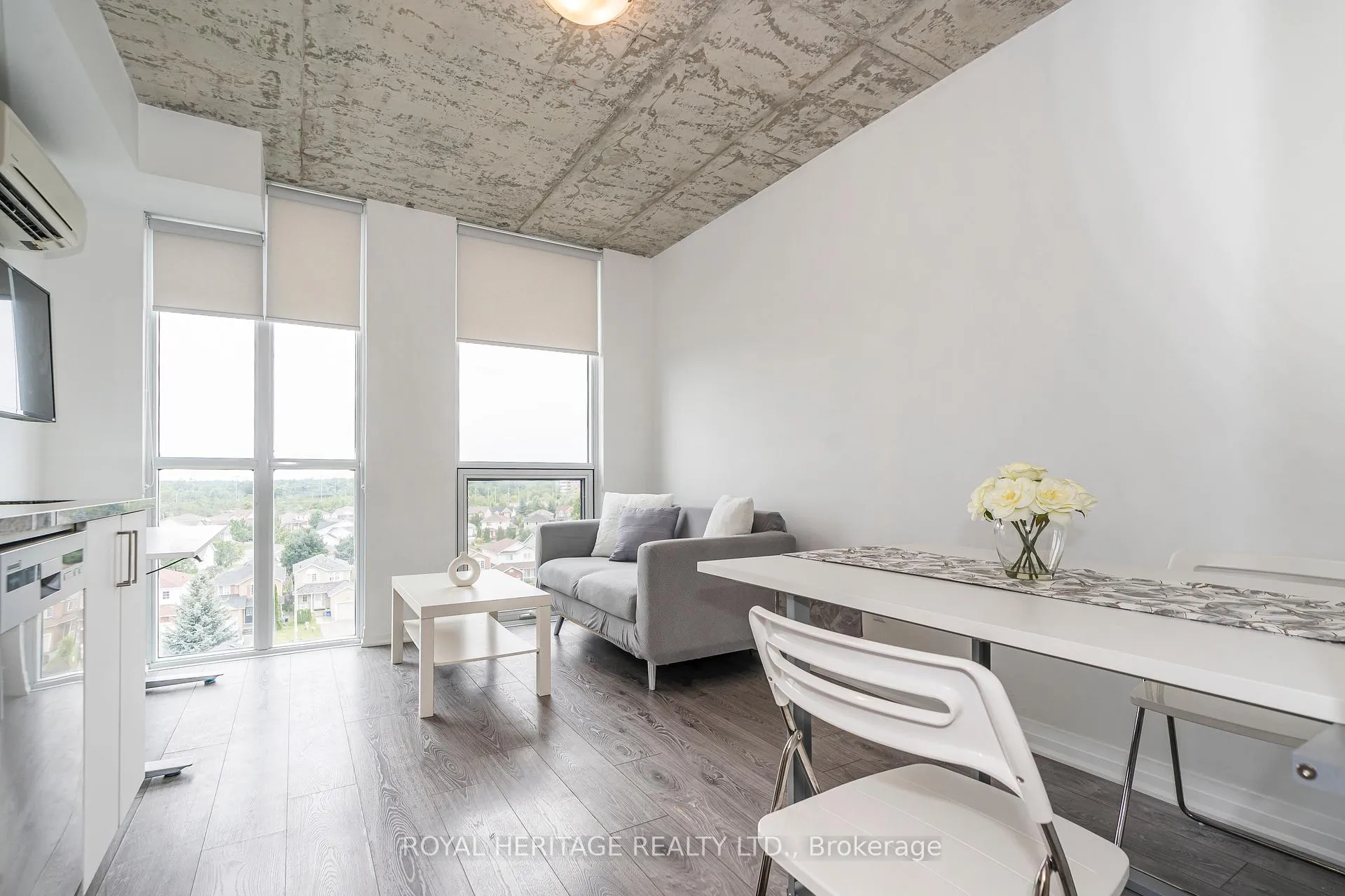 Photo 11 of Unit 614, 1900 Simcoe Street N, Oshawa, Samac — HOMEH