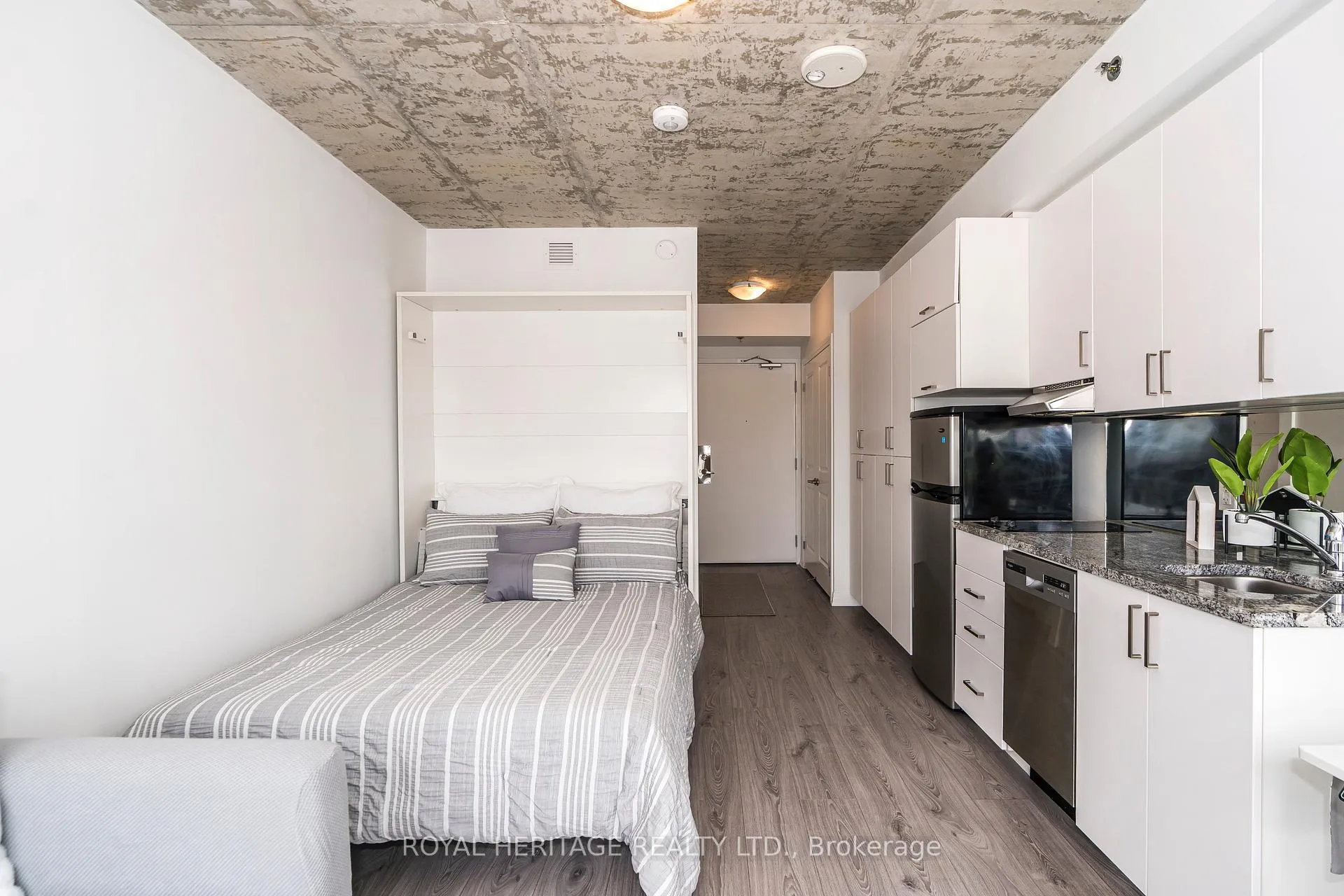 Photo 17 of Unit 614, 1900 Simcoe Street N, Oshawa, Samac — HOMEH