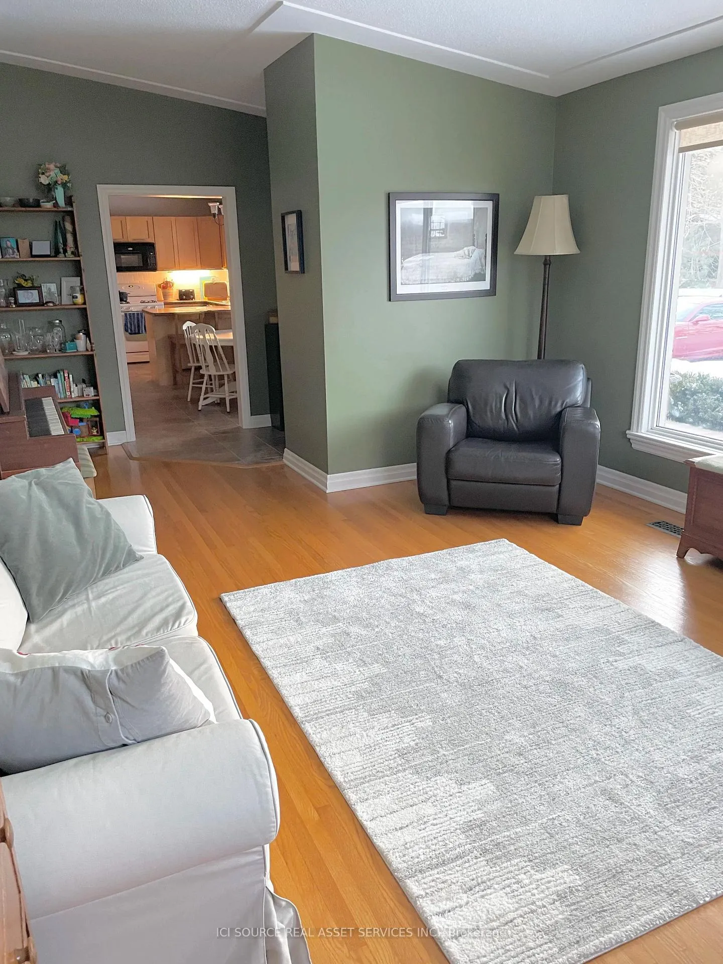 Photo 2 of 4113 Aberdeen Road, Lincoln, Beamsville — HOMEH